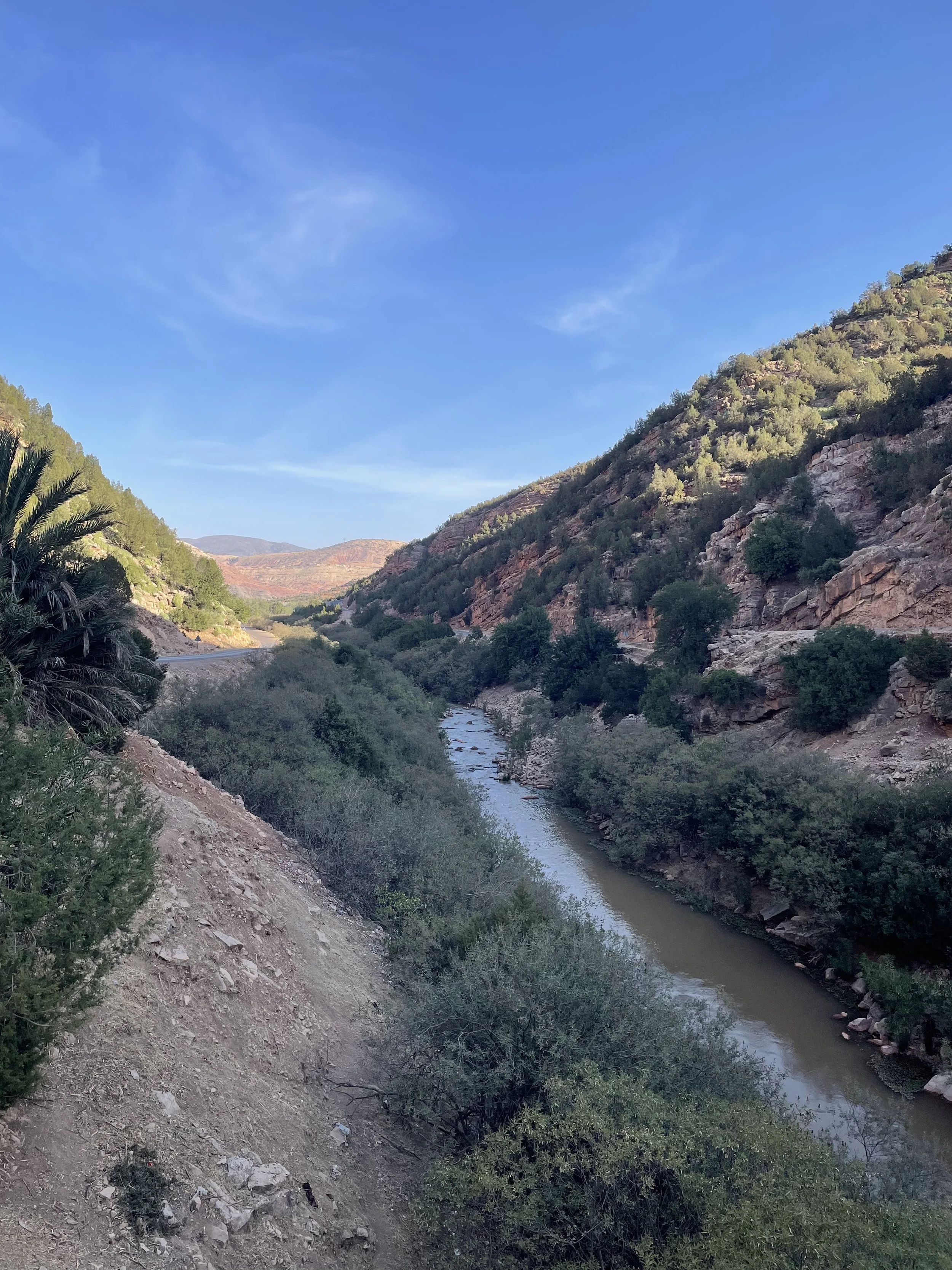 Vuoristotietä oli noin 50km. Lämpö alkoi jo tuntua