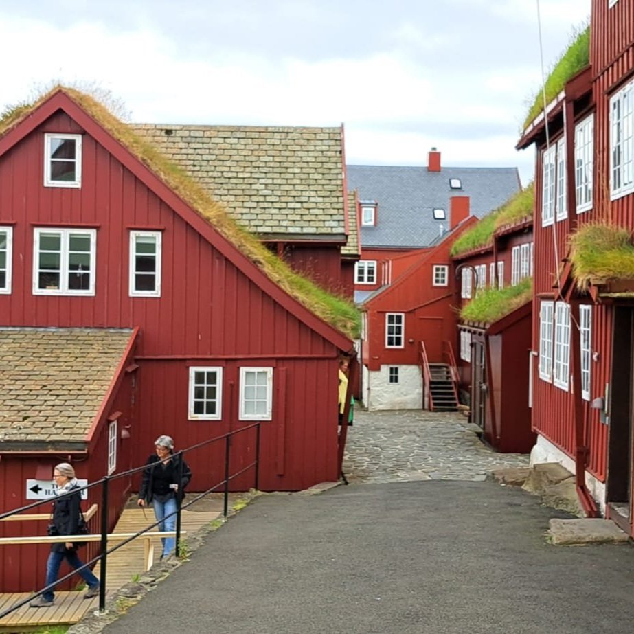 Päivät 6-7 | Fire & Ice | Välipäivä + Torshavn - Vestmanna - Torsholma | 150 km