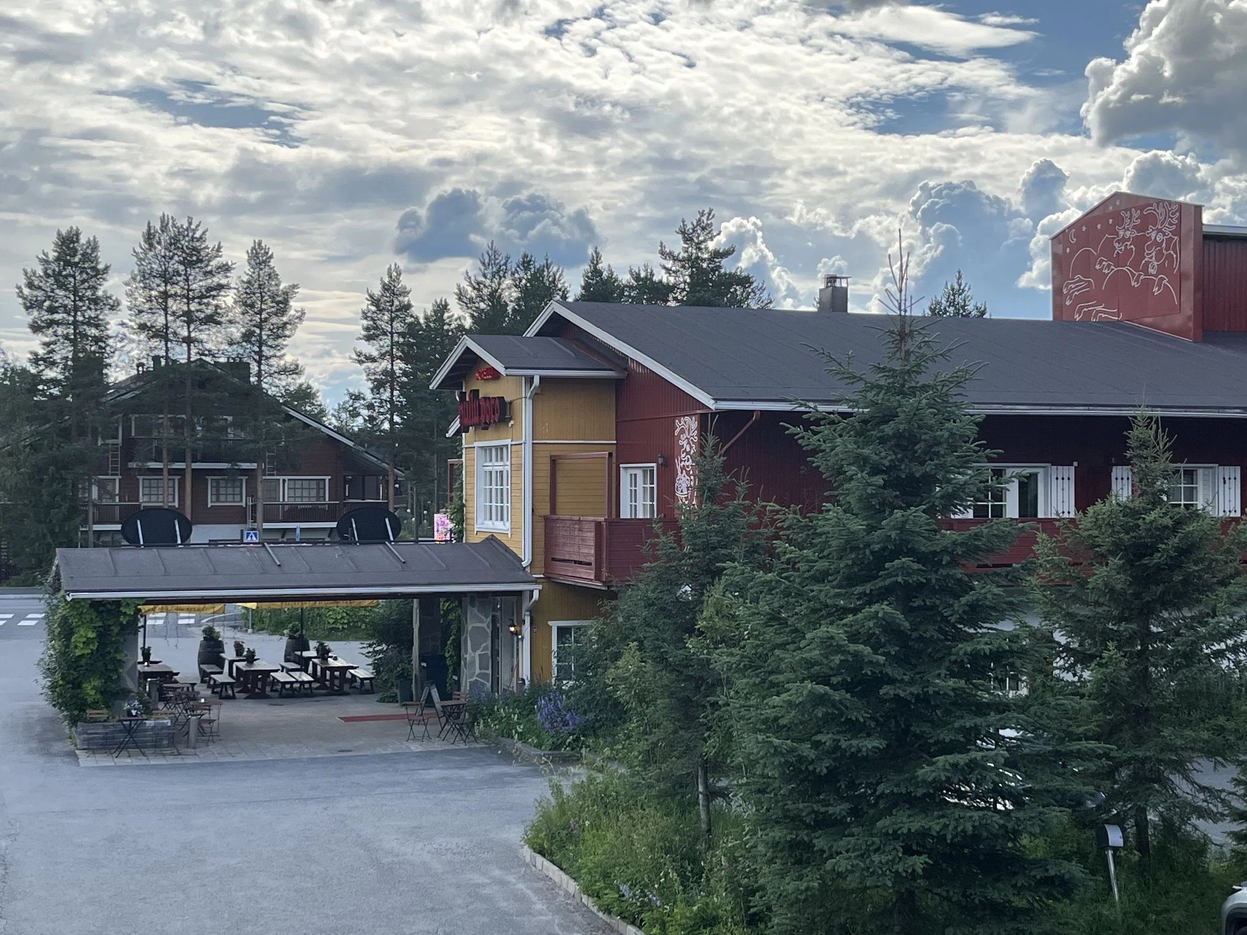 1. Päivä | Kittilä, Levitunturi, Hotelli Hullu Poro | 0 km 