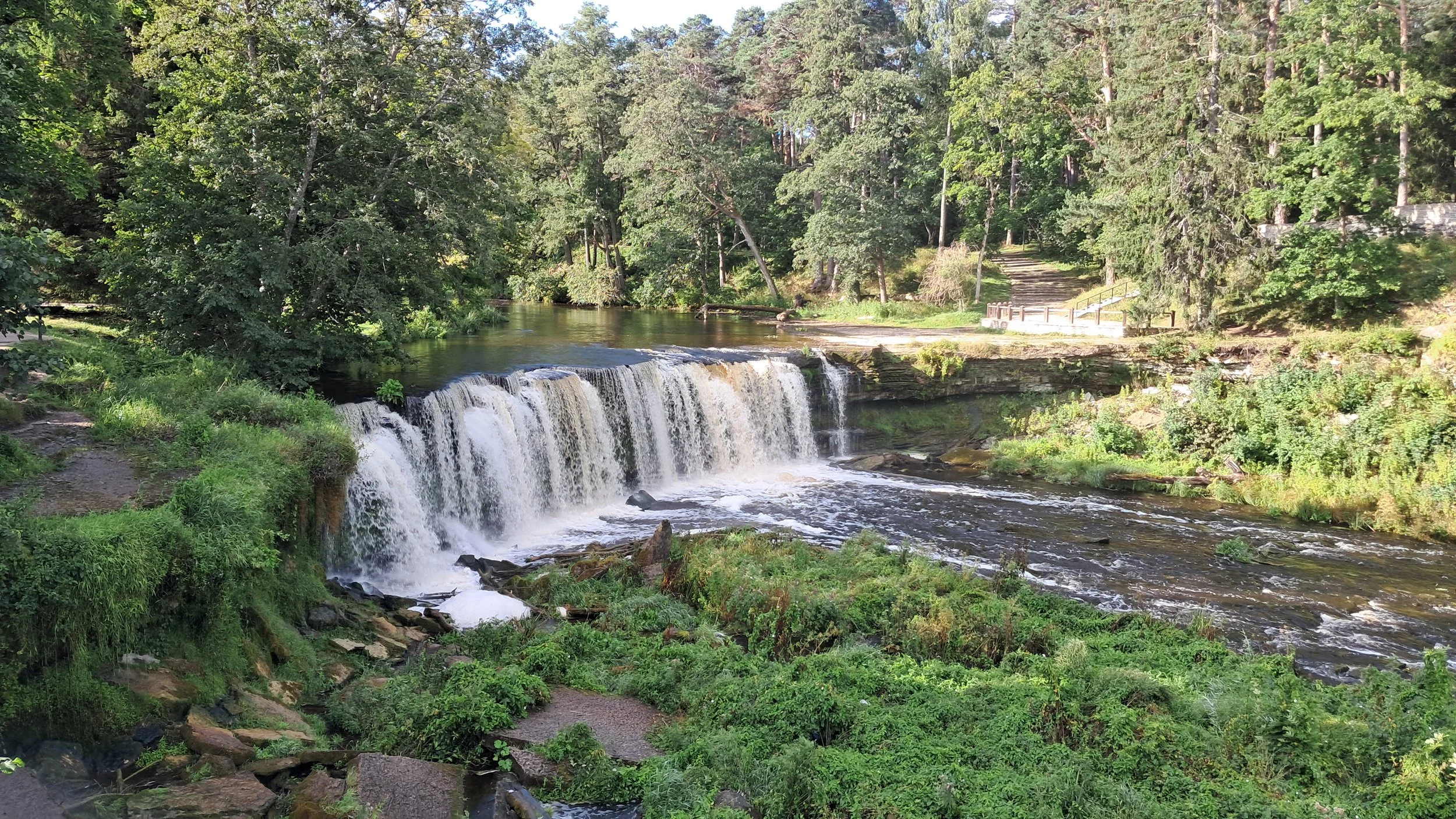 | Päivä 2 | Tallinna - Körgessaari | 270 km |