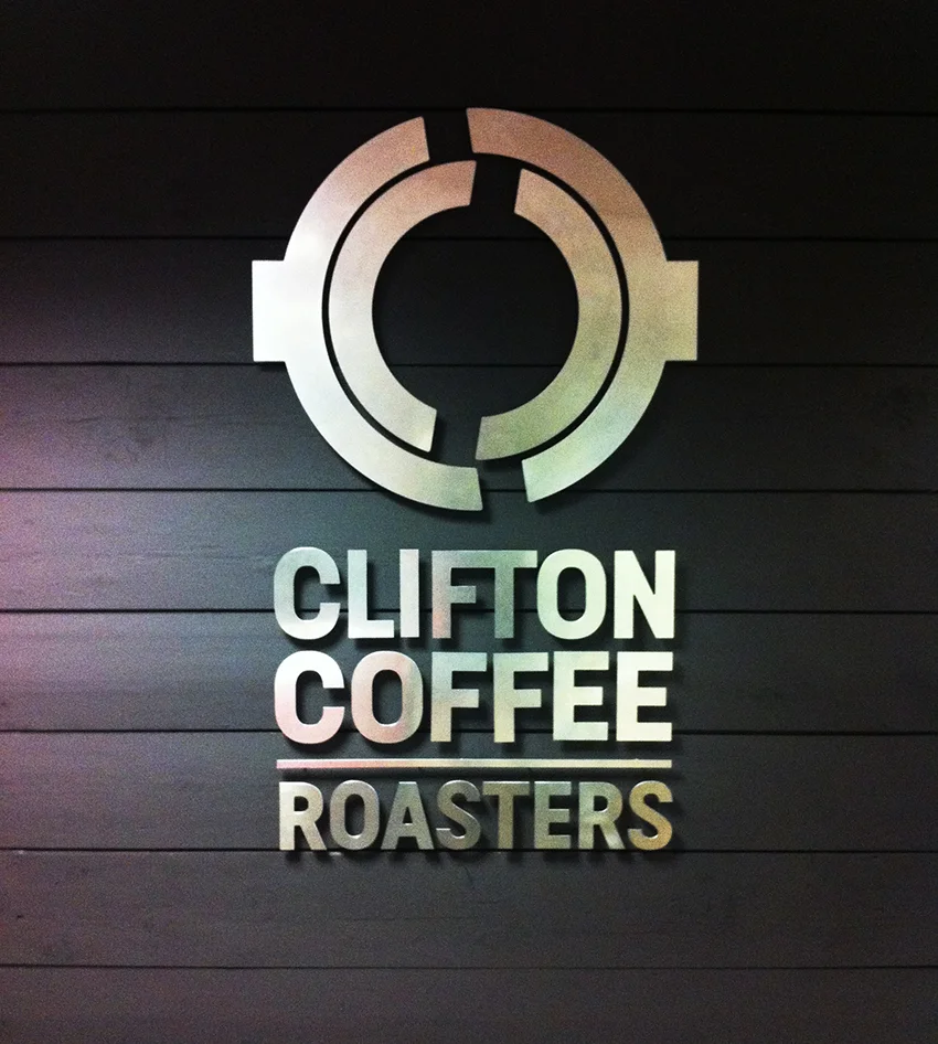 COFFE WALL PALQUE.jpg