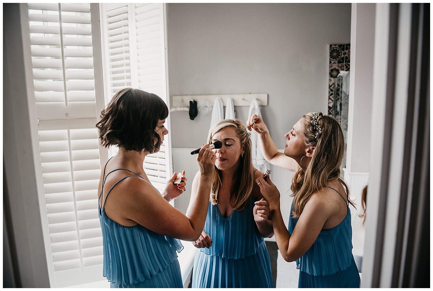 Bridesmaids get ready at the Swan in Wedmore