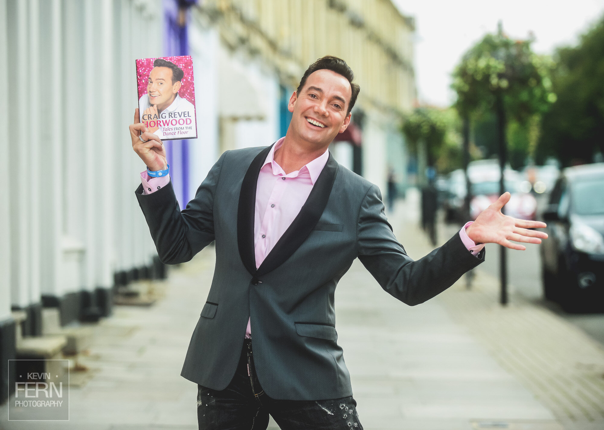 craig-revel-horwood-book.jpg