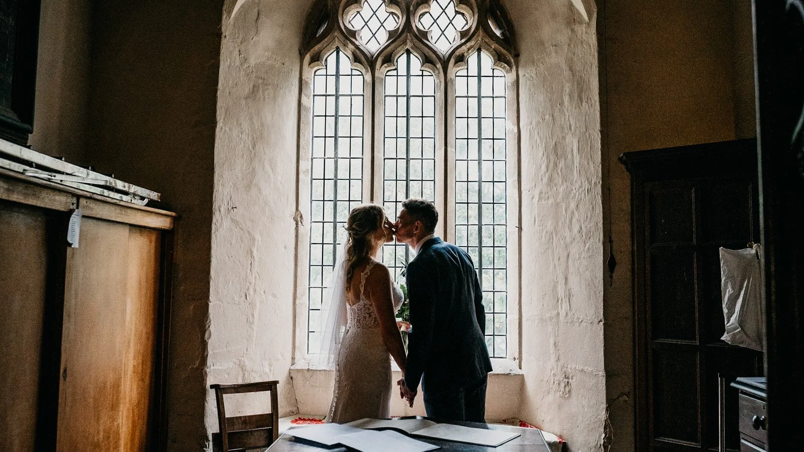 cheltenham+church+couple+just+married_.png