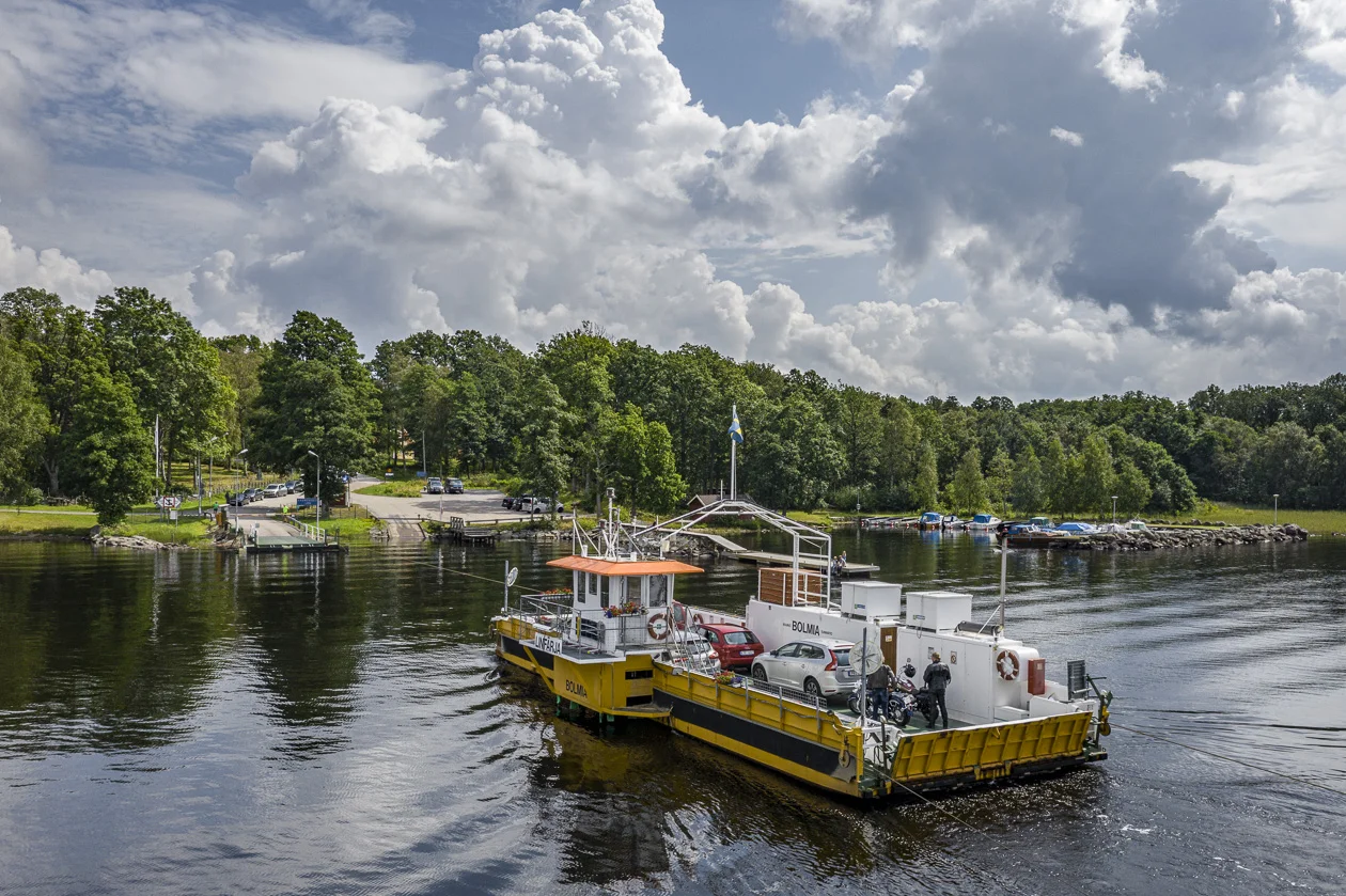 Bolmsöfärjan
