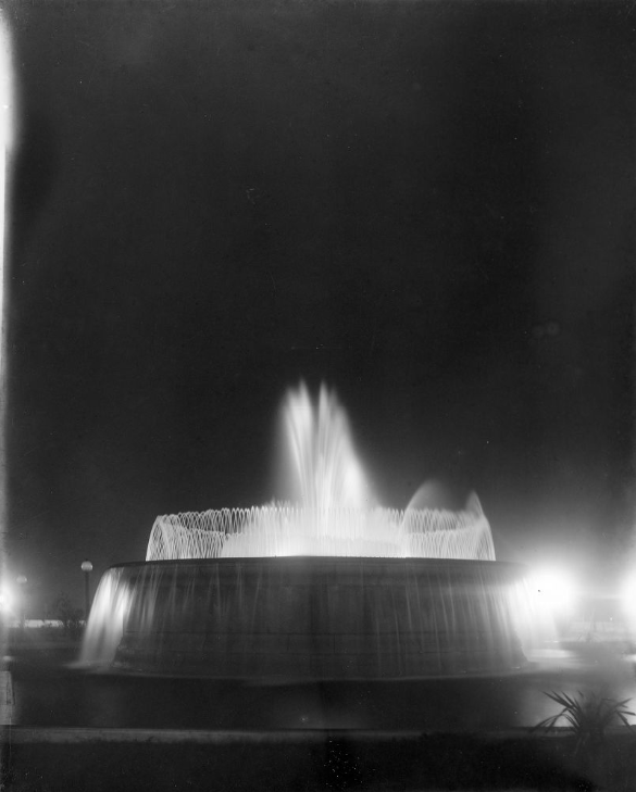 Electrical Fountain West End_At Night_2.png