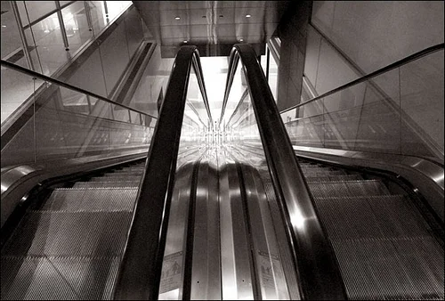 escalator.jpg