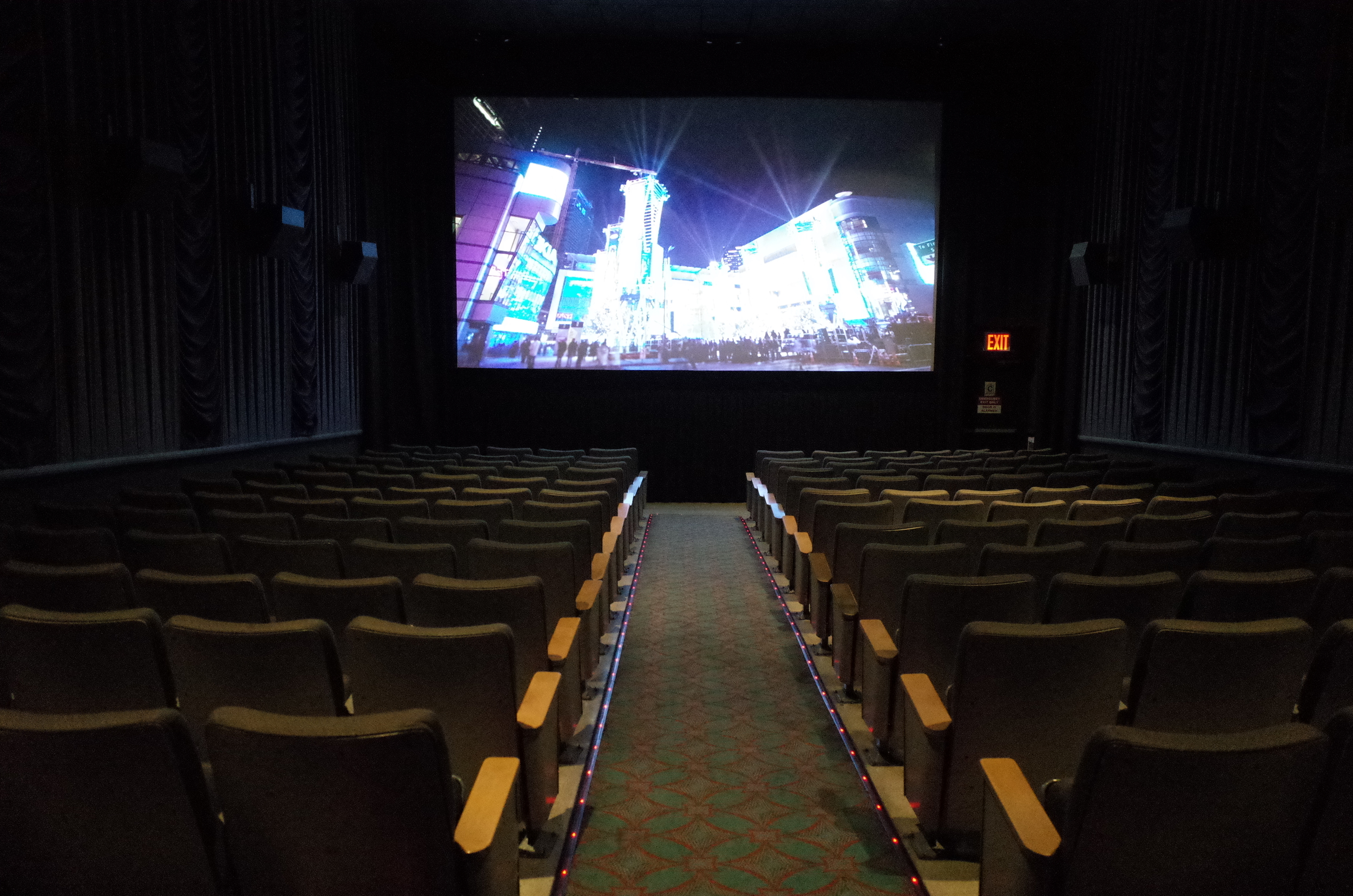  Top floor of the 3rd avenue AMC. How long could someone live up here before anyone noticed? 
