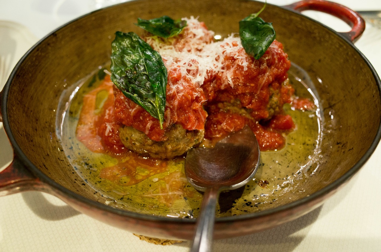  The GIGANTIC veal parmesan. I should have included something for scale, like an elephant, so that you could really understand how gigantic it was. 