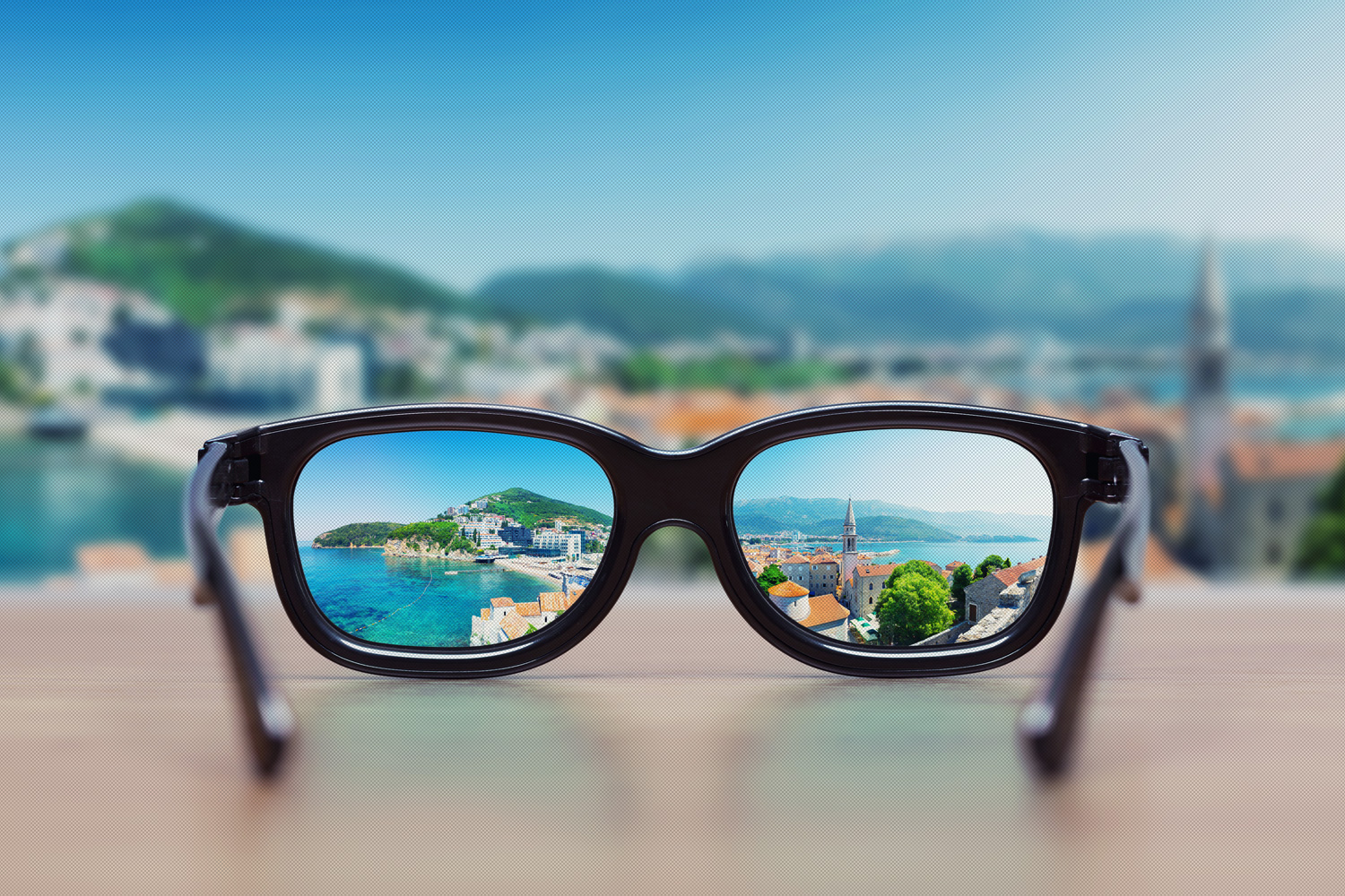 LM_Corporate_focus_glasses_1500.jpg