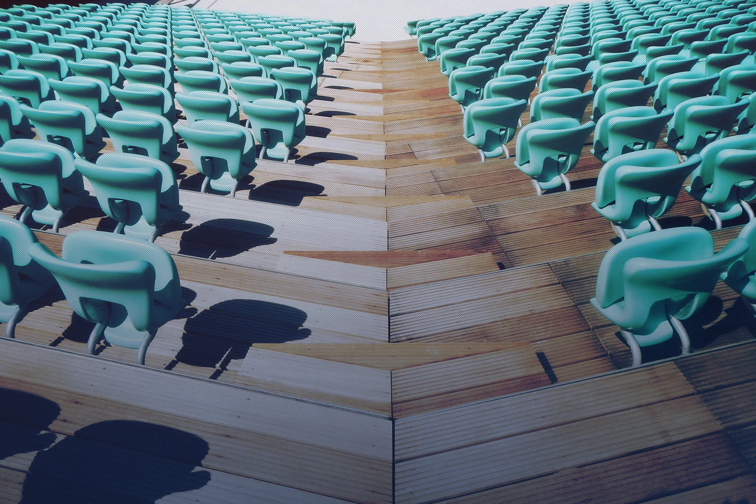 LM_Blue_seats_1500_file.jpg