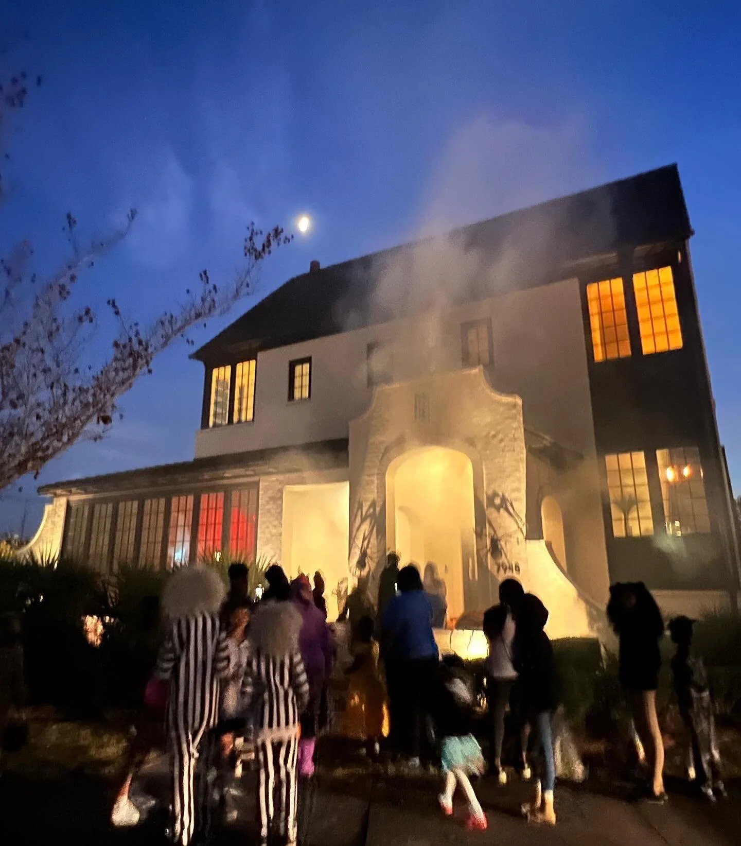 Halloween 2022 🎃💀Tag @hampsteadliving in your Halloween photos! #halloween #trickortreat #hampsteadliving