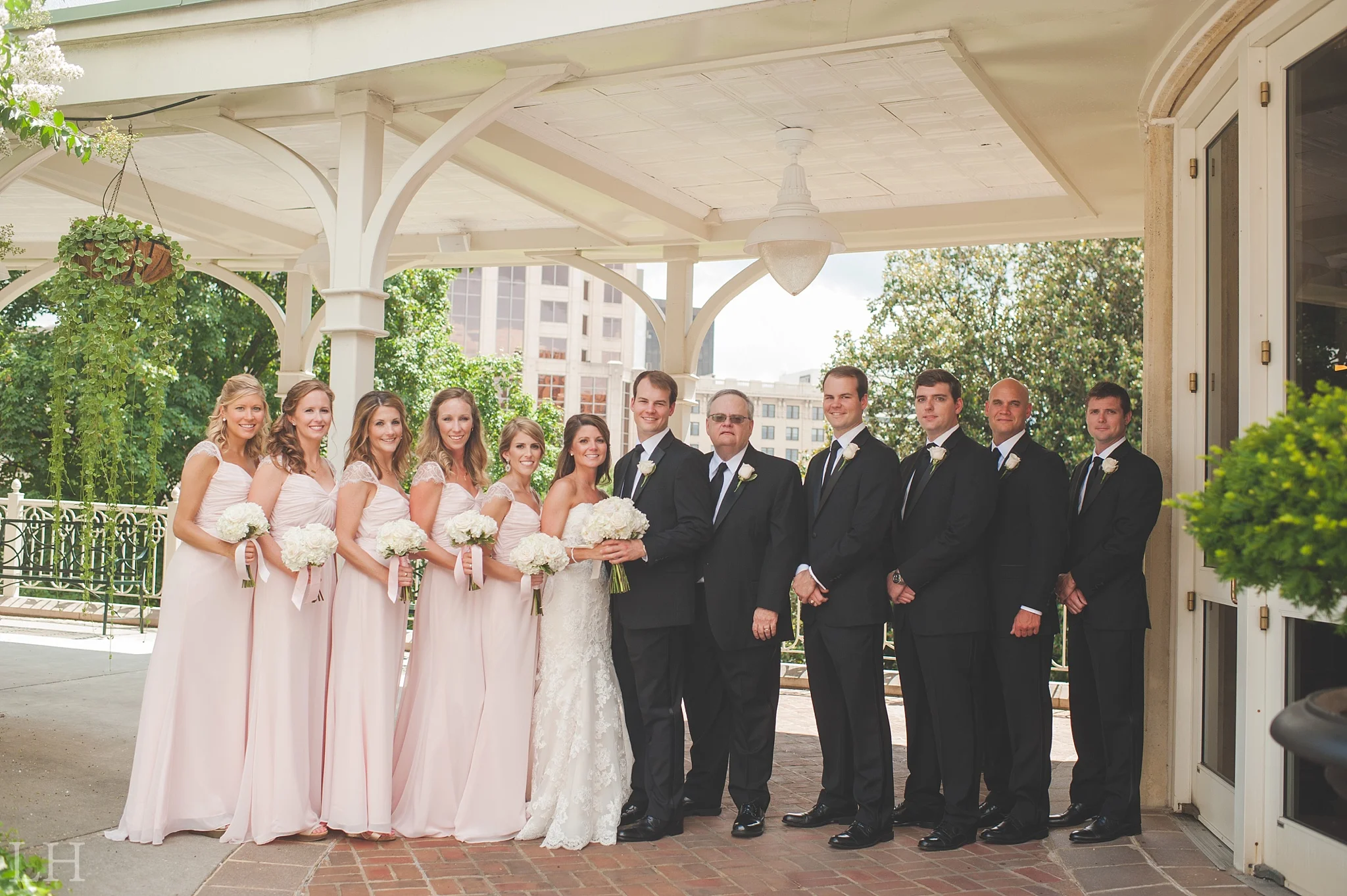 HistoricHotelRoanokeWedding145.jpg