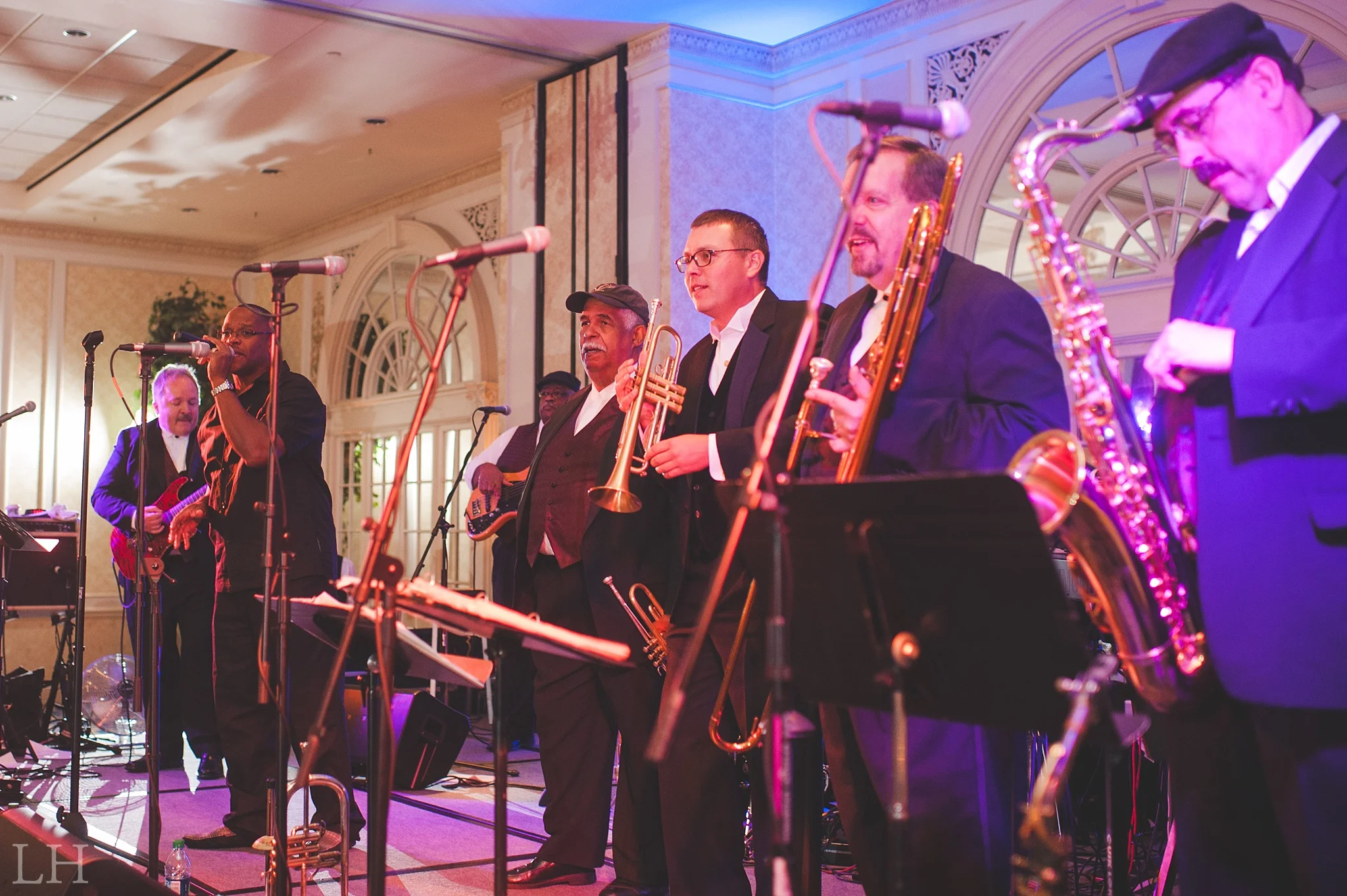 HistoricHotelRoanokeWedding196.jpg