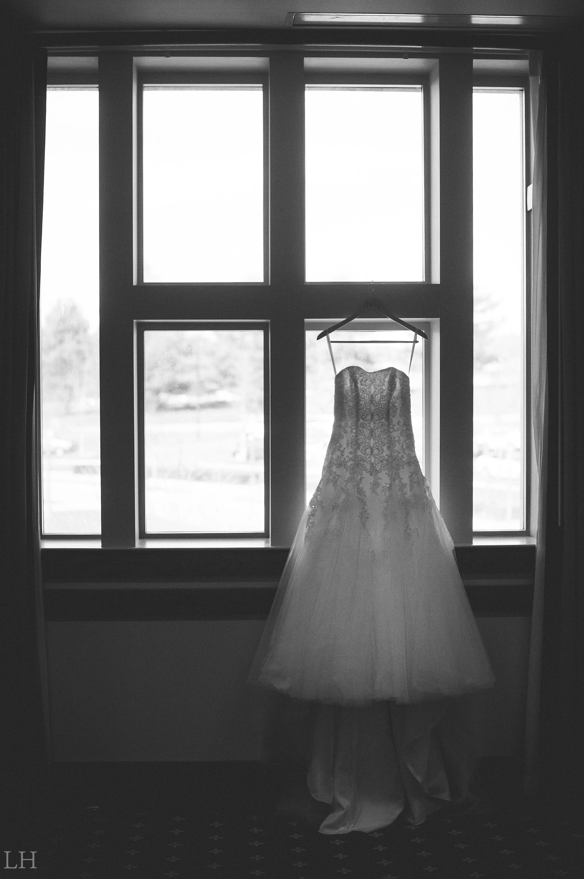 Roanoke VA Wedding Photographer
