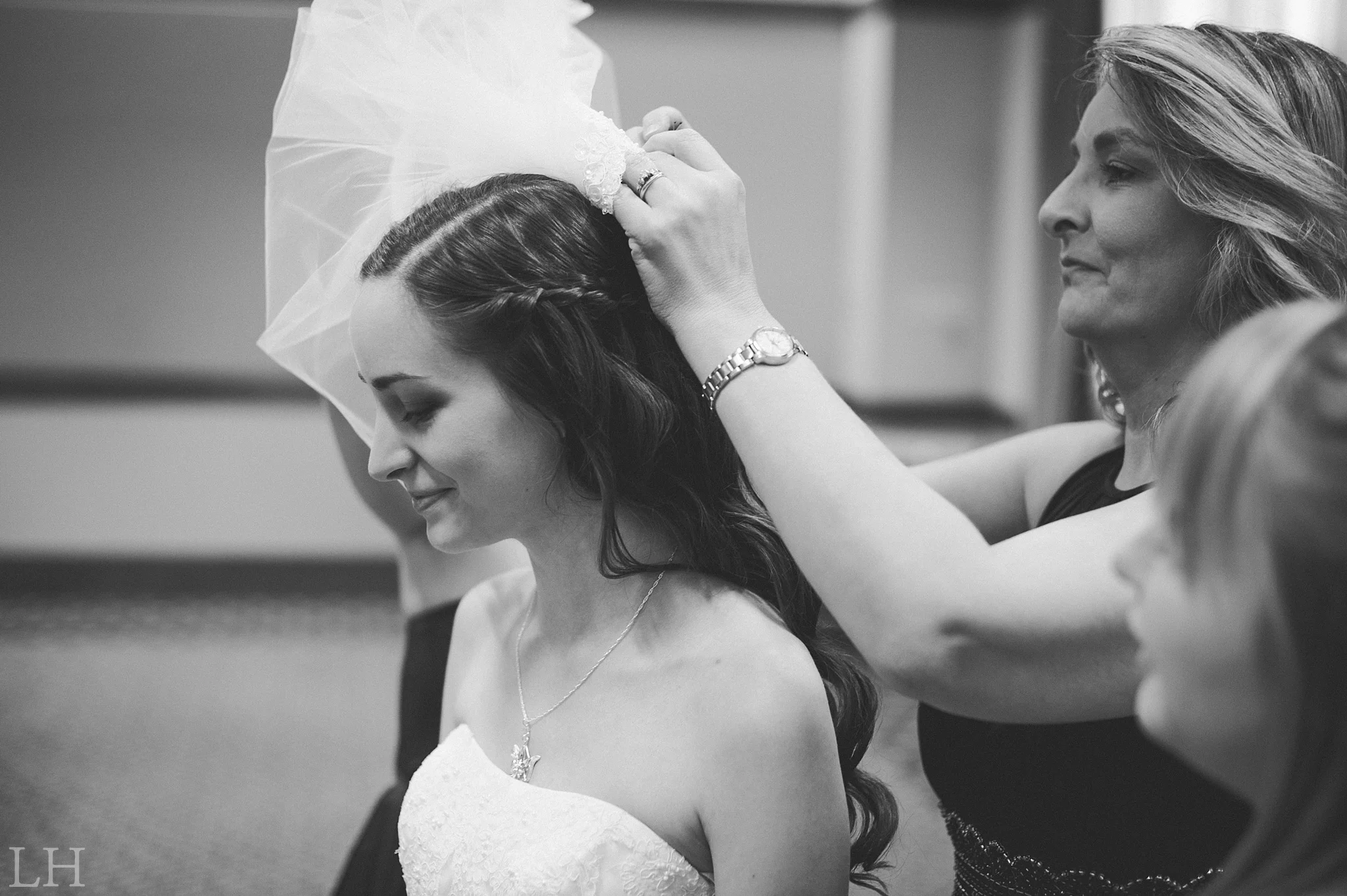 Roanoke VA Wedding Photographer