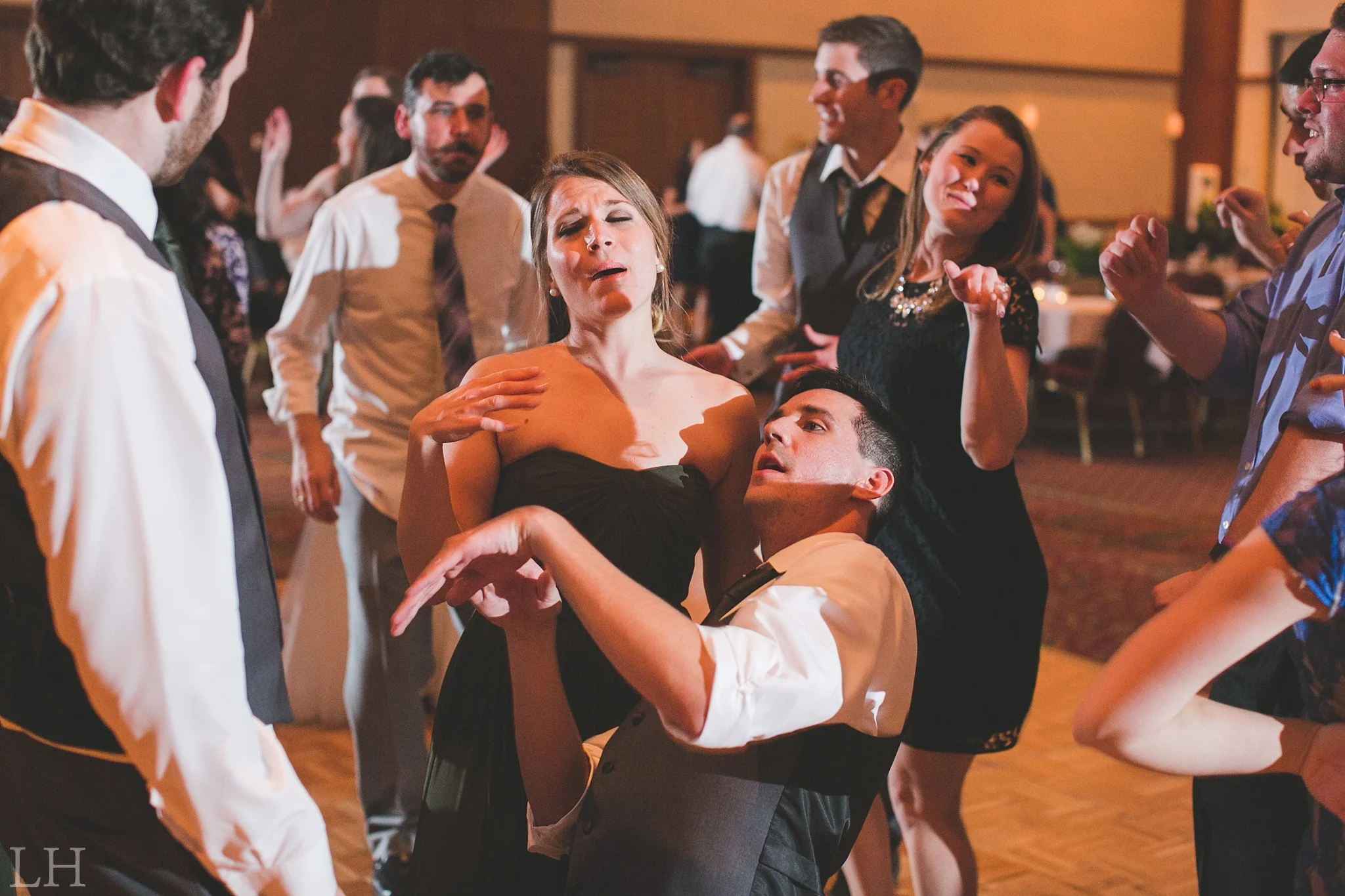 Roanoke VA Wedding Photographer