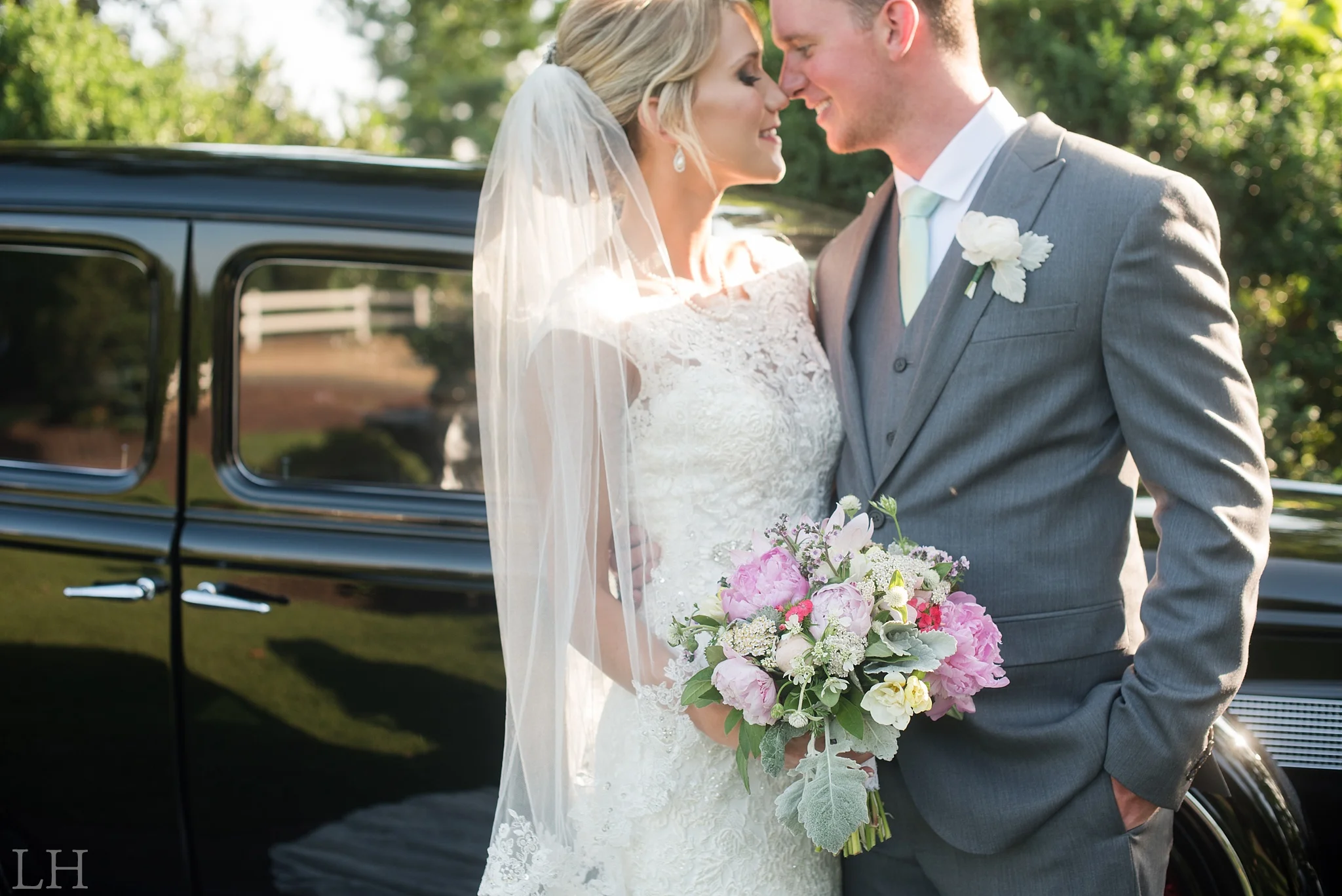 Virginia Wedding Photographer at The Trivium Estate
