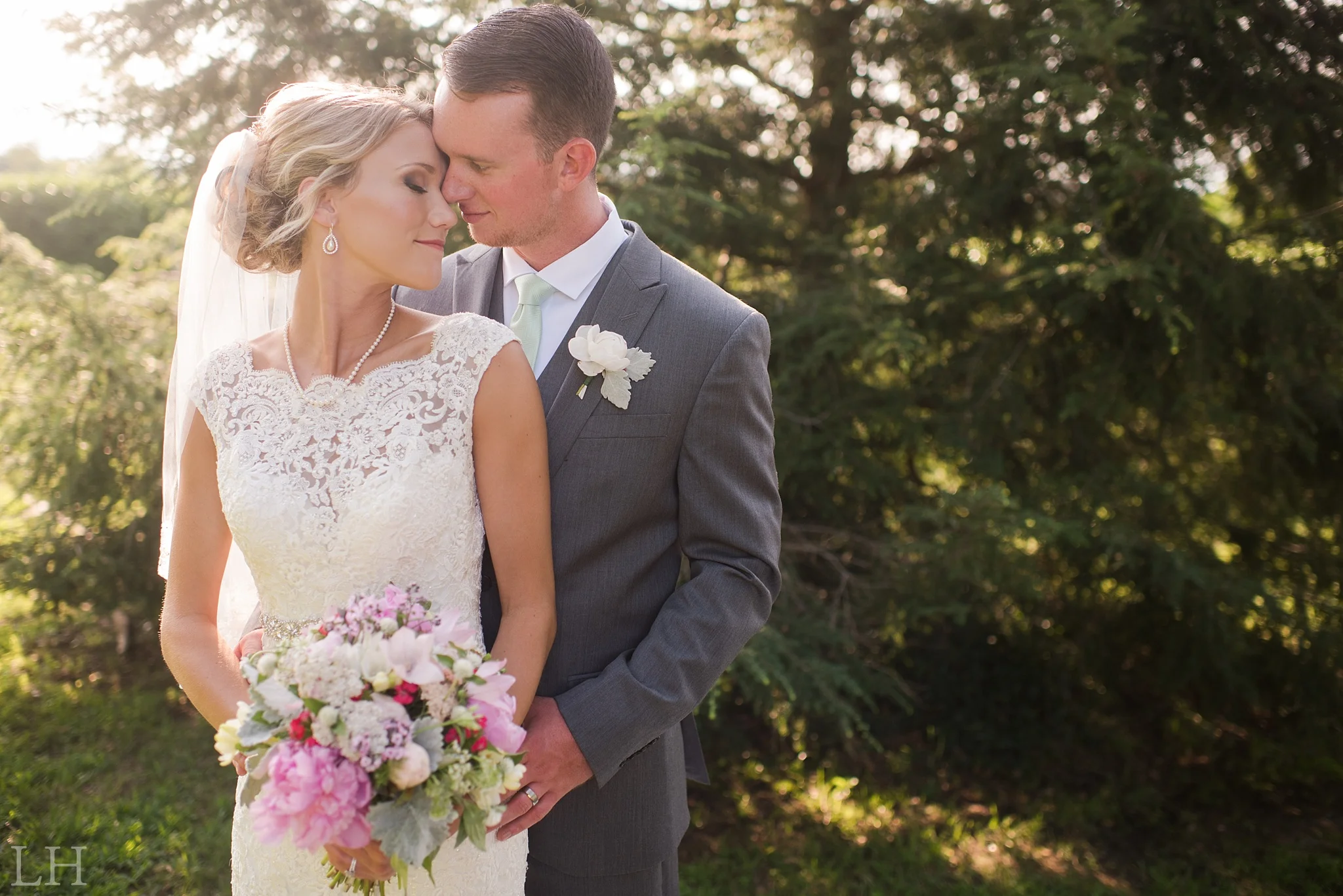 Virginia Wedding Photographer at The Trivium Estate