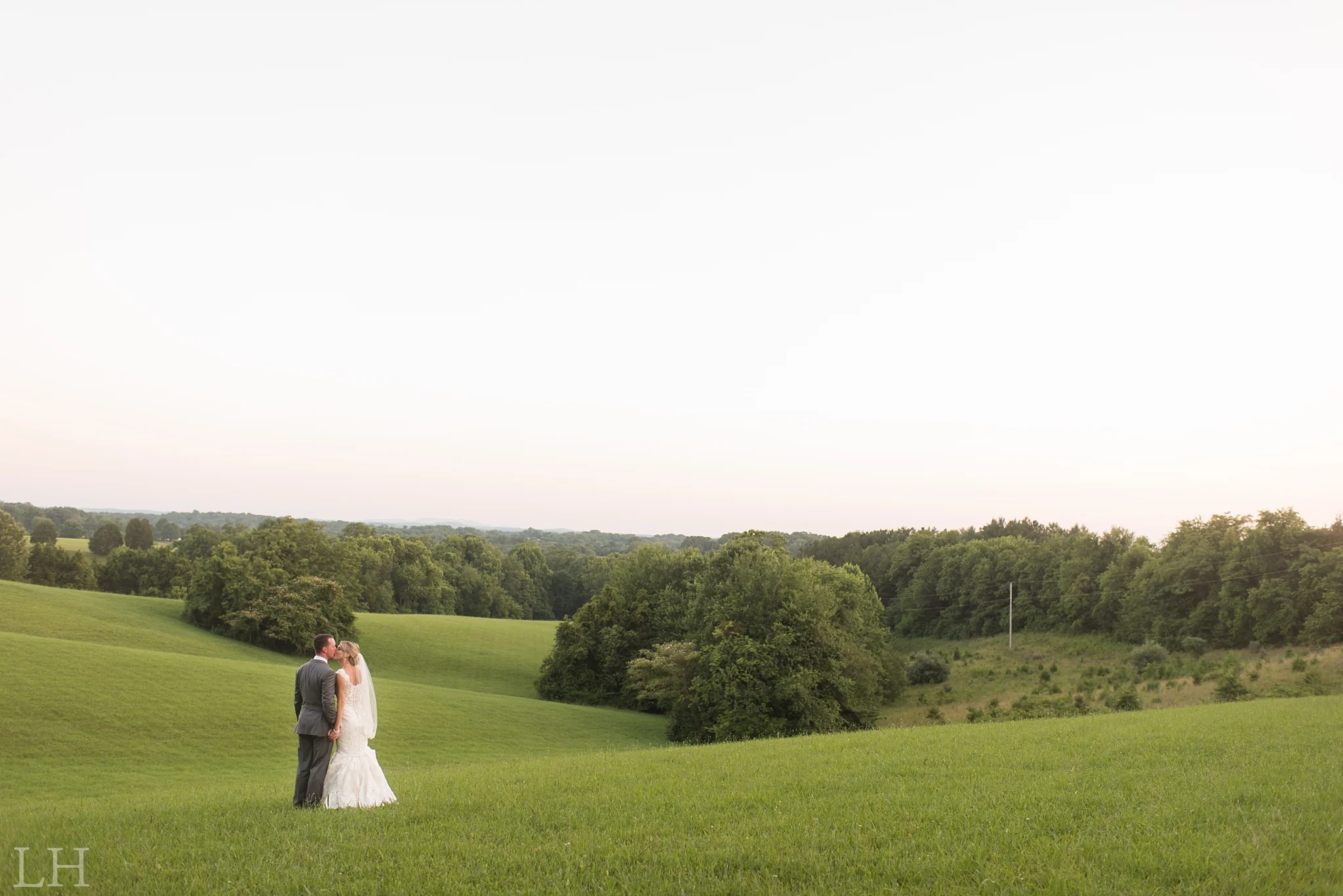 Virginia Wedding Photographer at The Trivium Estate