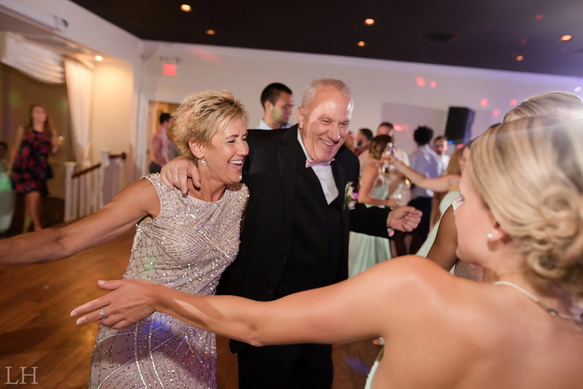 Virginia Wedding Photographer at The Trivium Estate