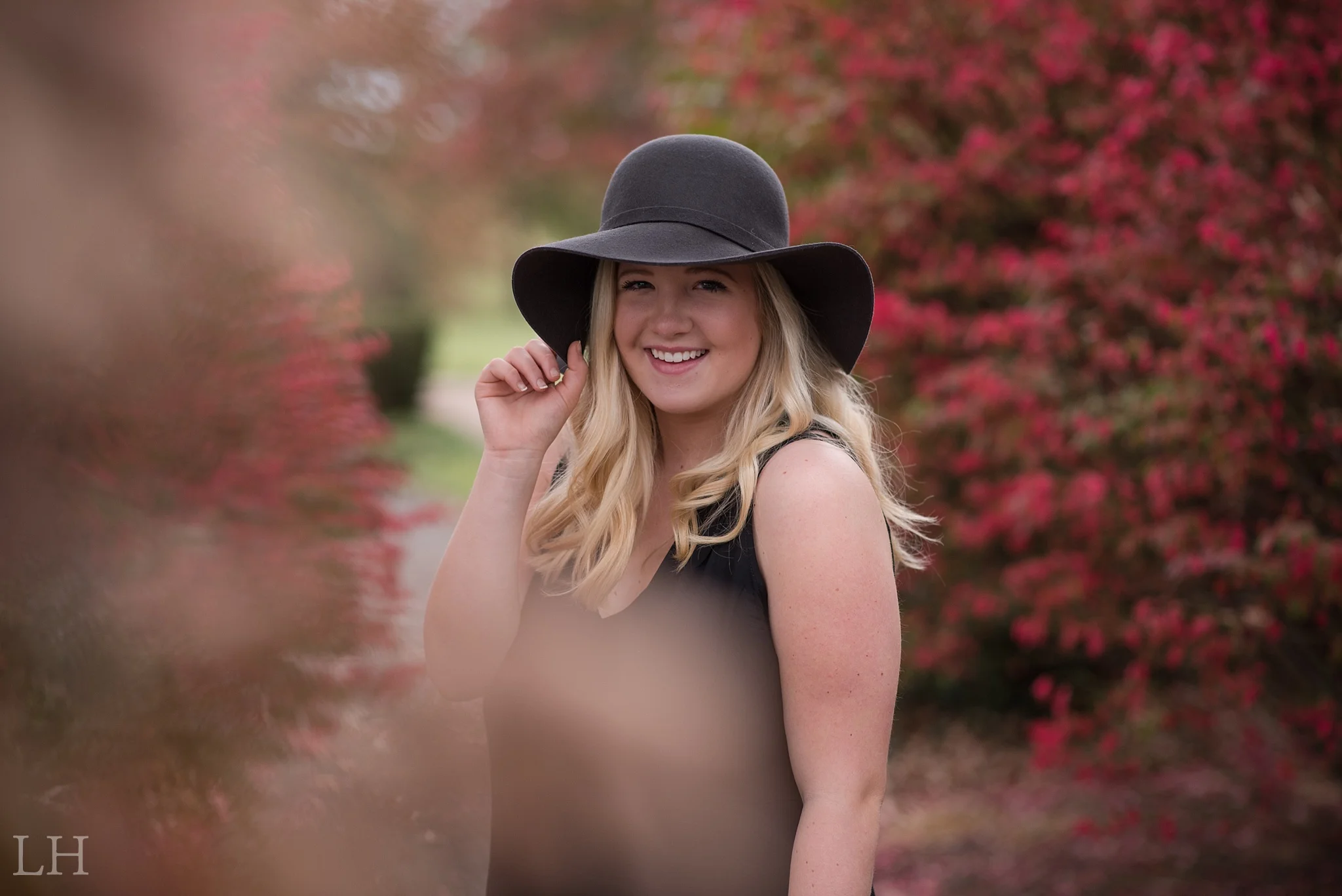 HannahSenior-172_Blog.jpg