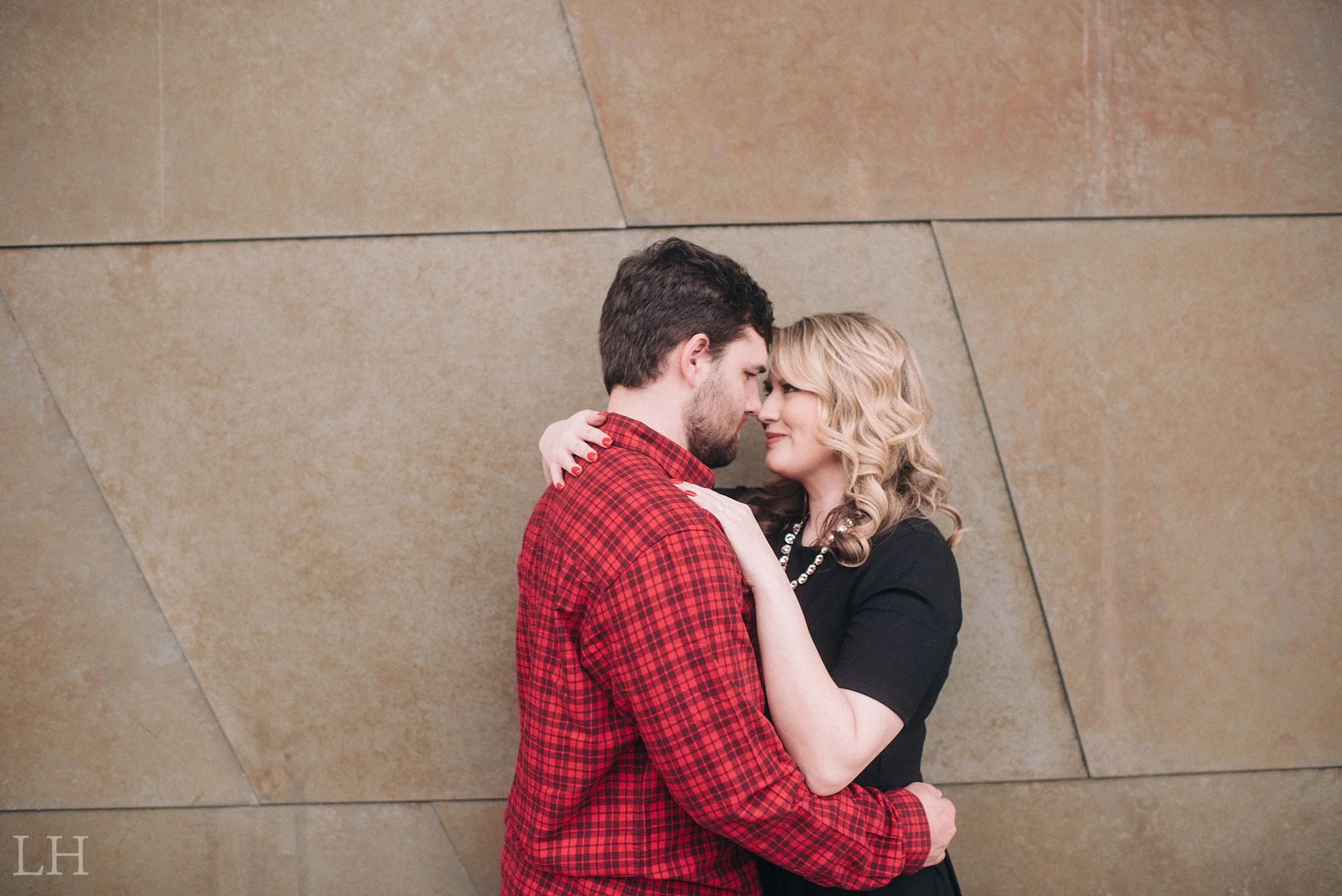 LeahNoahEngaged_119_Blog.jpg