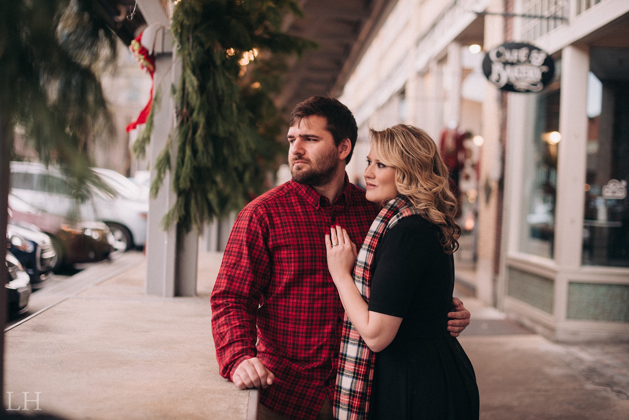 LeahNoahEngaged_125_Blog.jpg