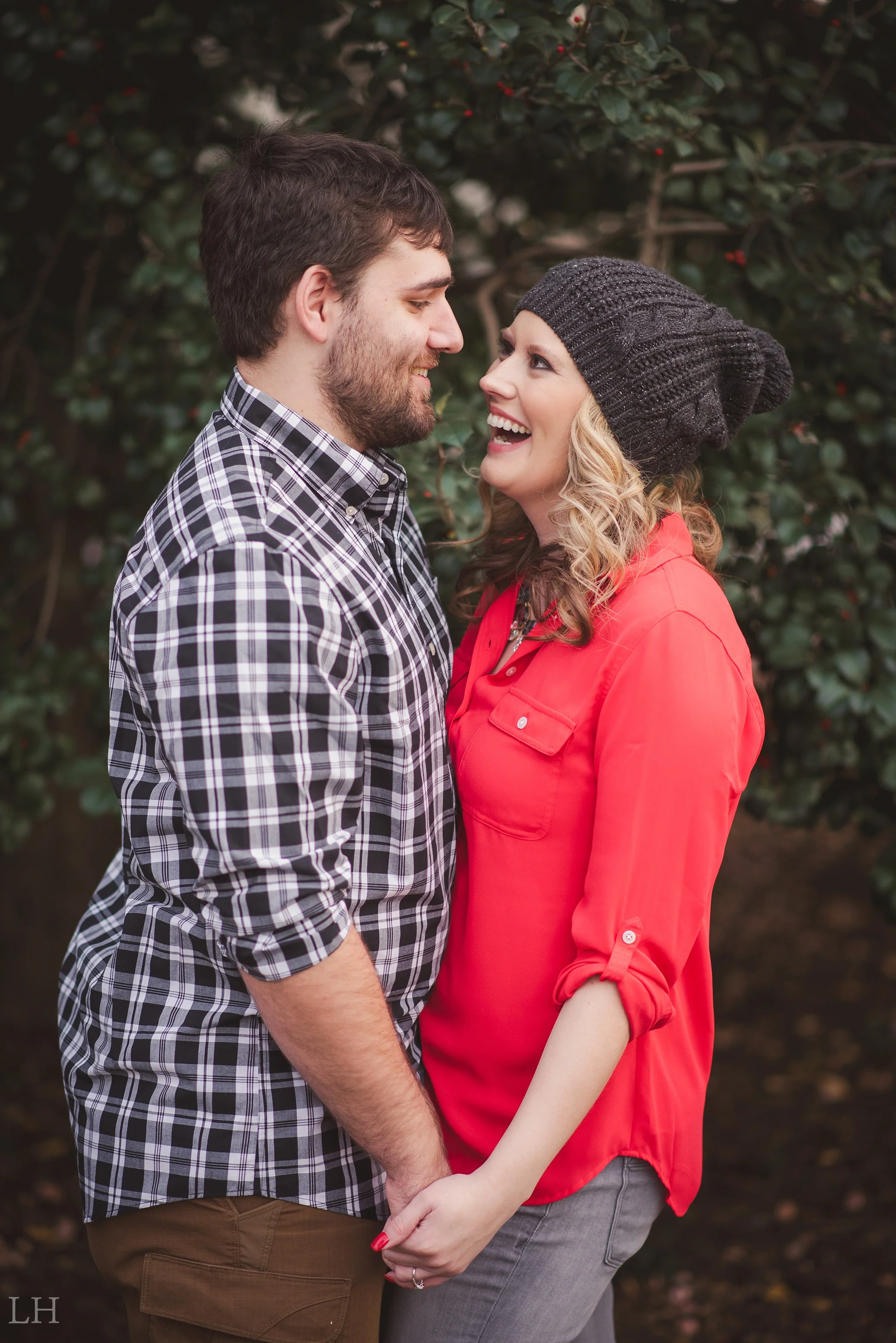 LeahNoahEngaged_139_Blog.jpg