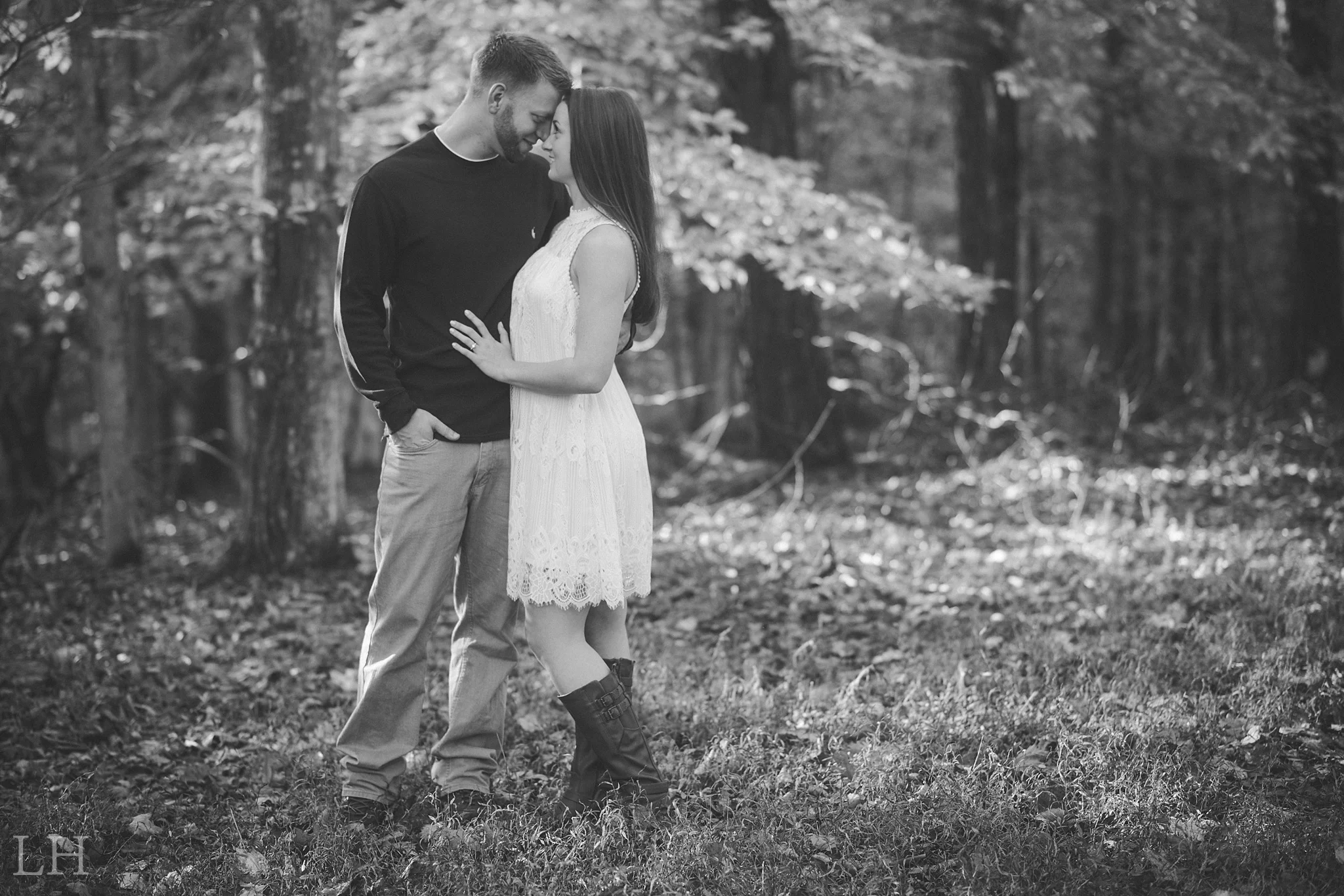 ElizabethDrewEngaged-128_Blog.jpg