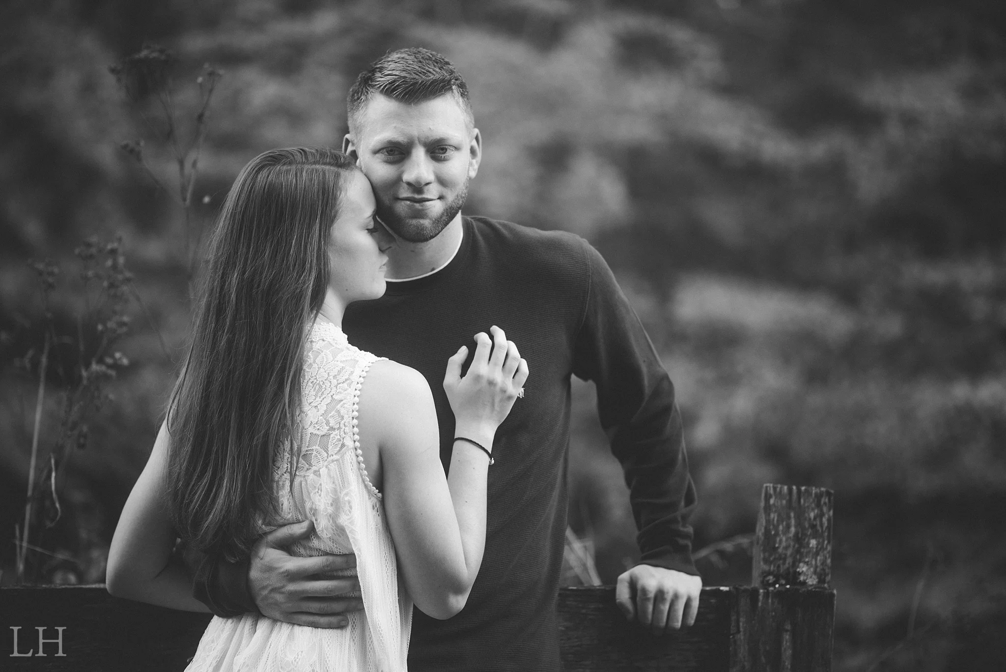 ElizabethDrewEngaged-168_Blog.jpg