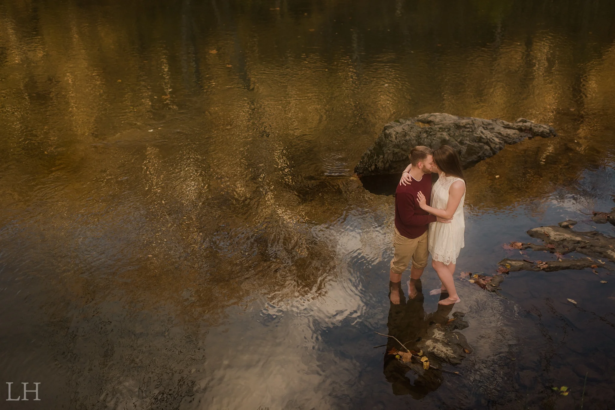ElizabethDrewEngaged-176_Blog.jpg