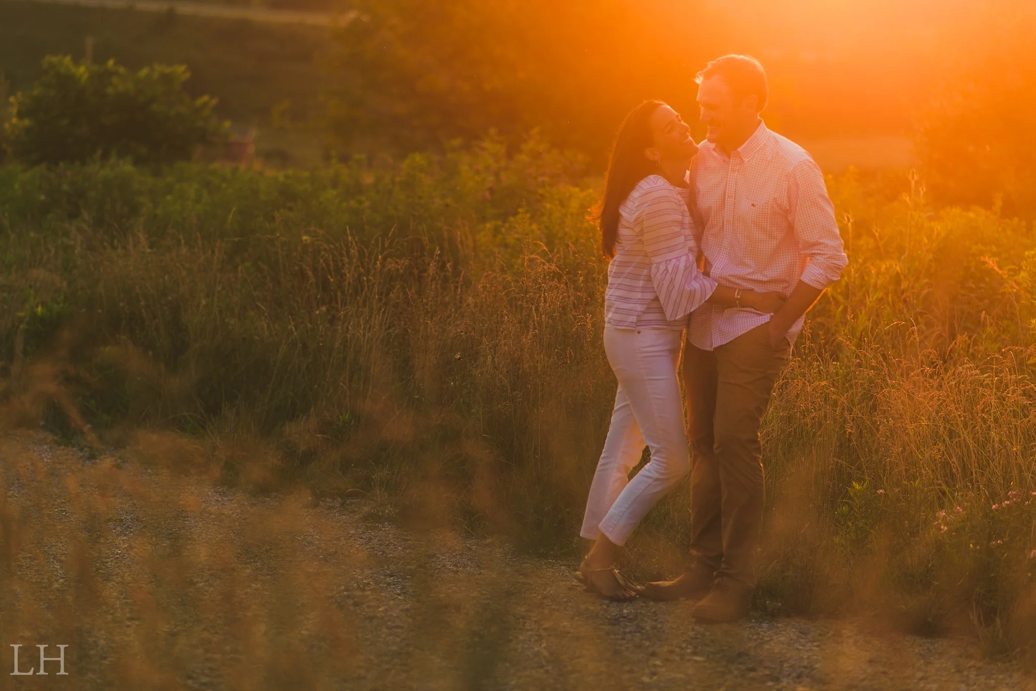 LoganJohnEngaged-225_Blog.jpg