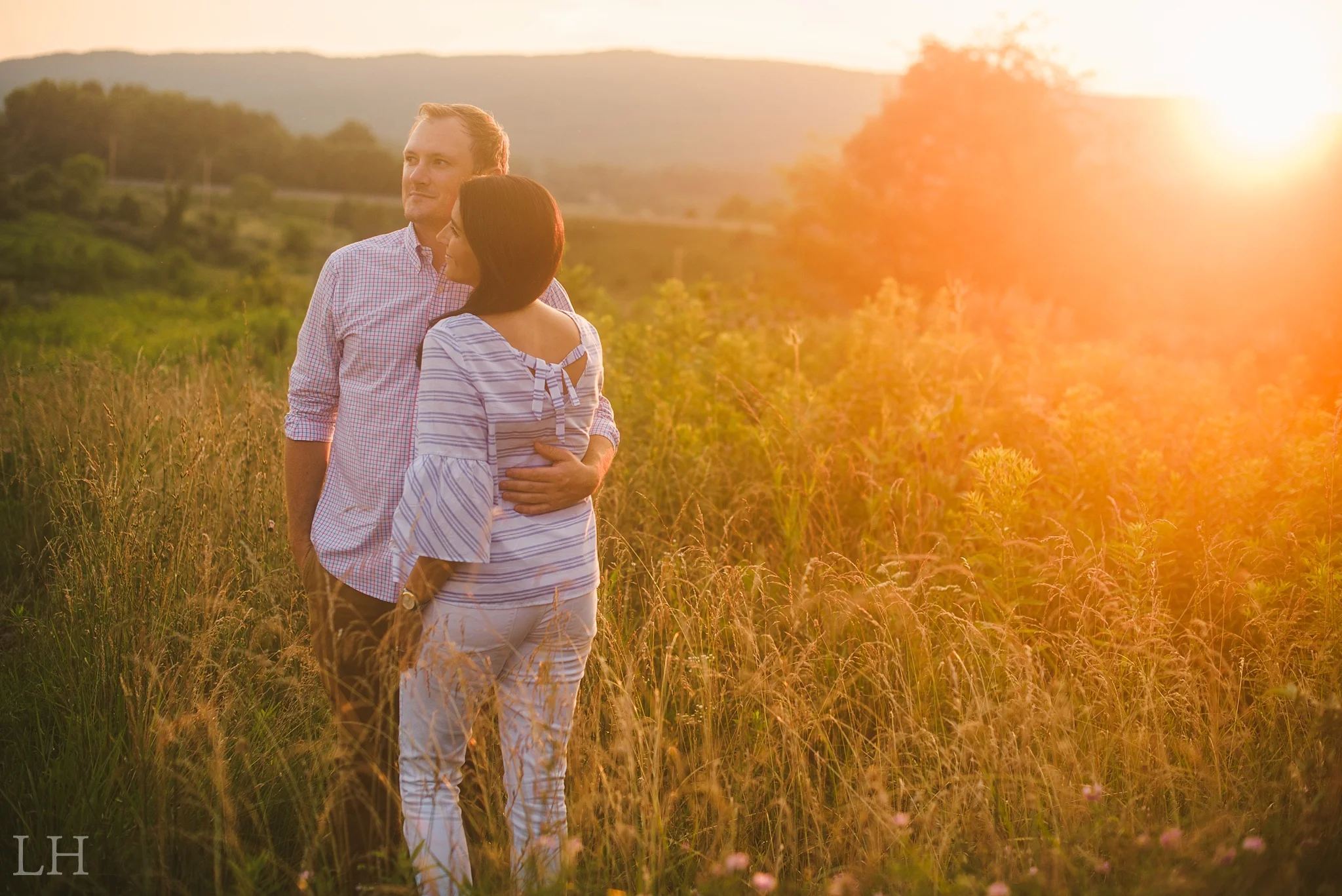 LoganJohnEngaged-231_Blog.jpg