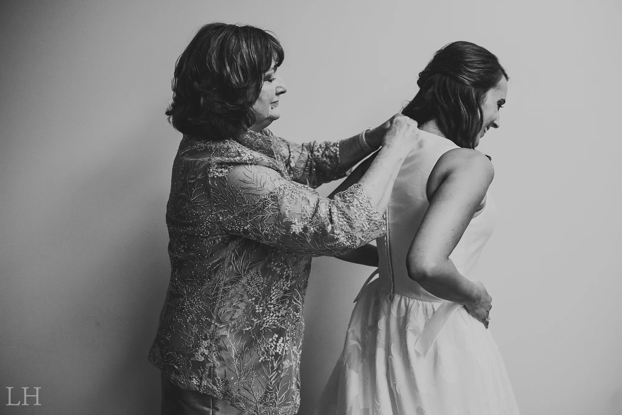 LoganJohnMarried-115_Blog.jpg