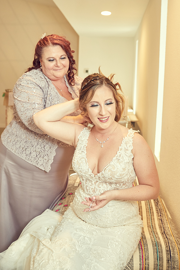 01_Getting Ready_3644 copy.jpg