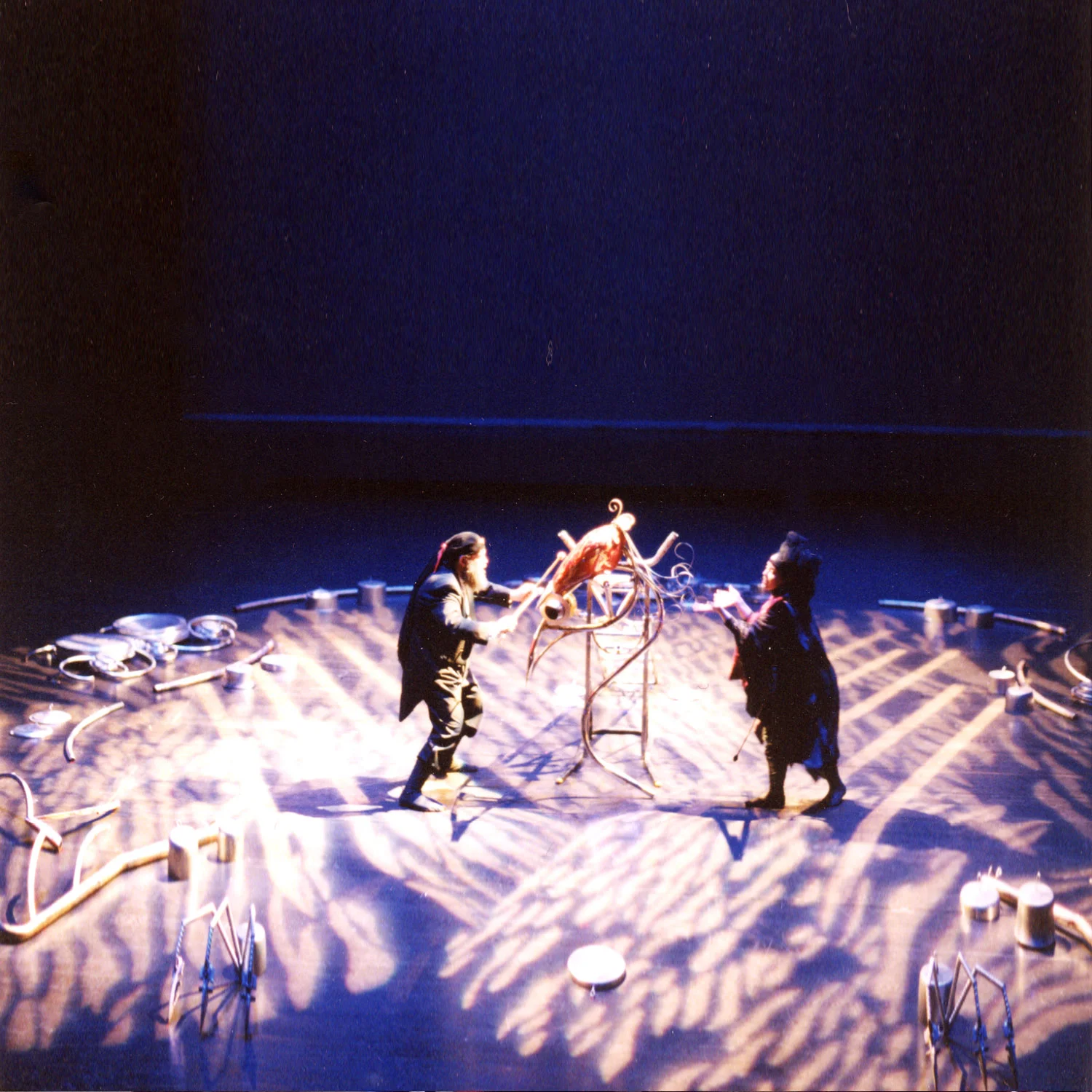 yilan-bluecircle_ArisngPhoenix.jpg
