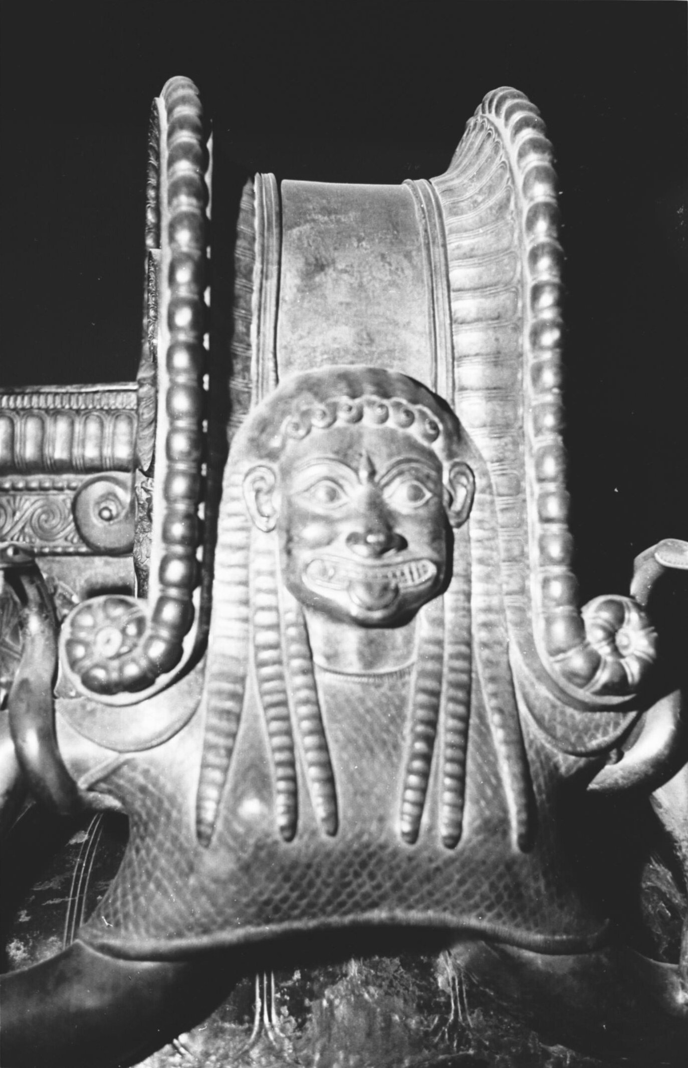A Gorgon head on the outside of each of the Vix-krater's three handles, from the grave of the Celtic Lady of Vix, 510 BC