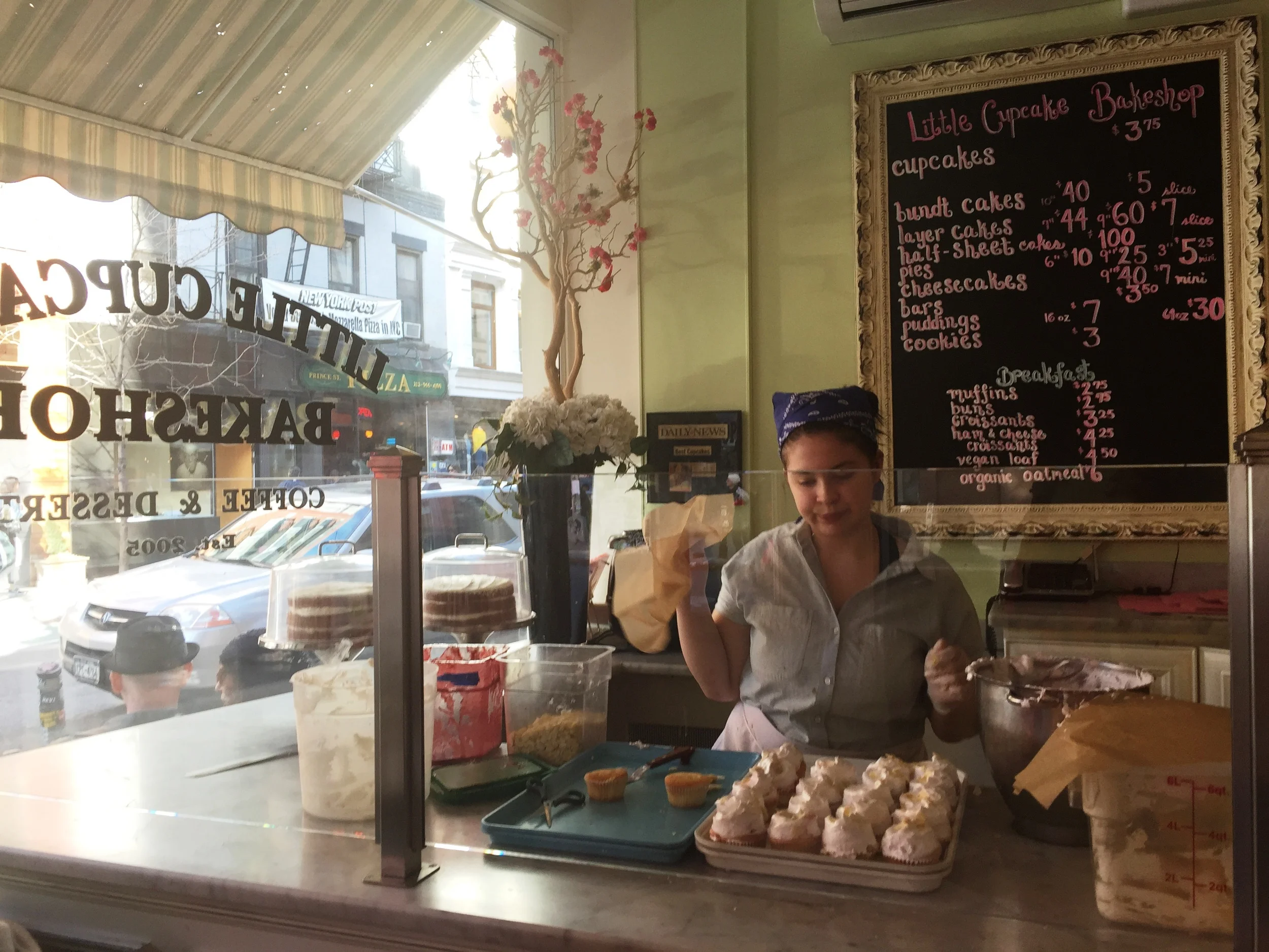 The Little Cupcake Shop – A Fondness for Sweets