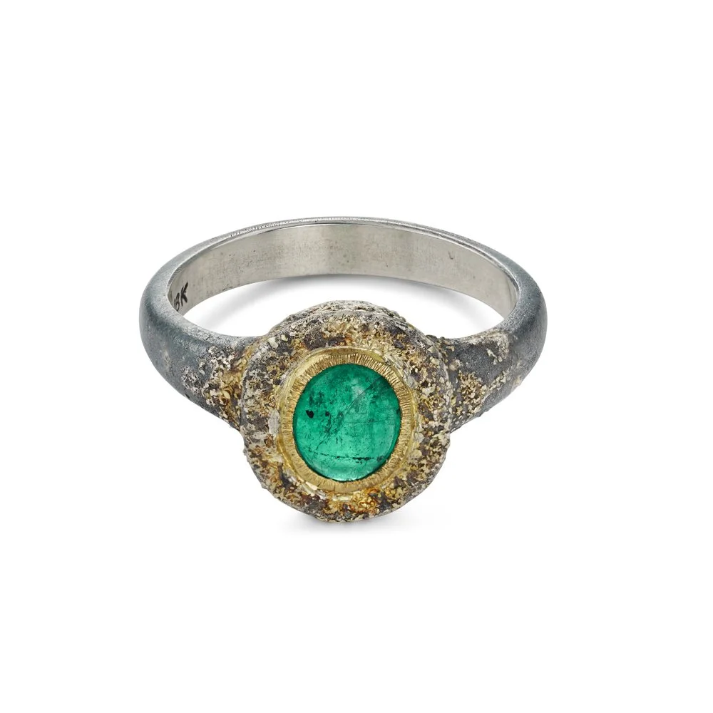 Gold and Emerald Ring2 (2).jpg