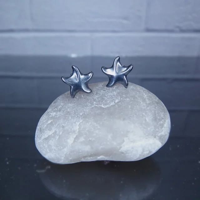 Oxidized Starfish Studs