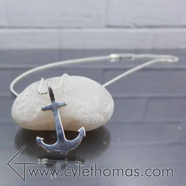 Anchor Pendant with Necklace