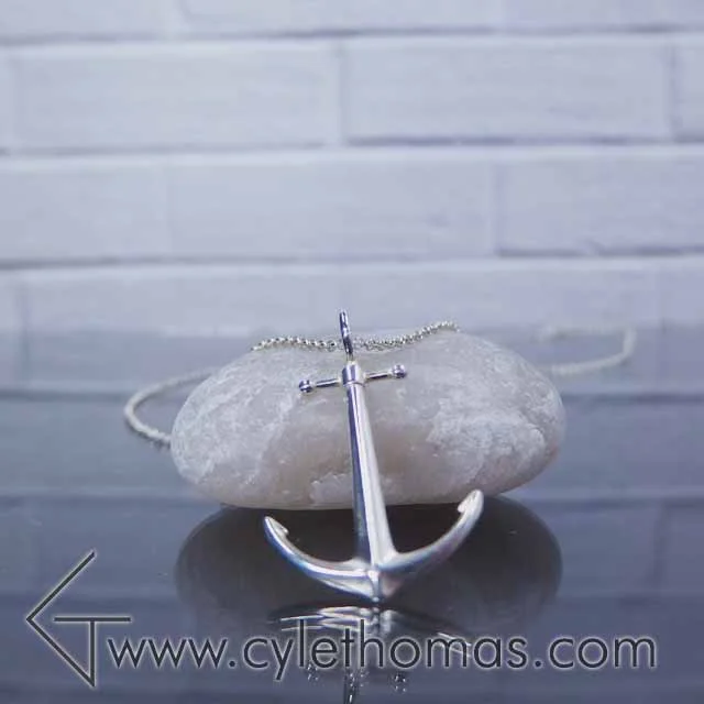 Large Anchor Pendant