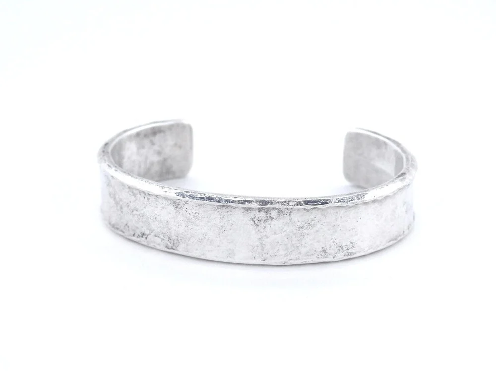 cuff.12x3.1.jpg