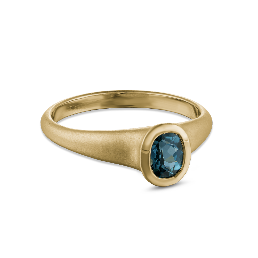 Blue Stone Ring Front.png