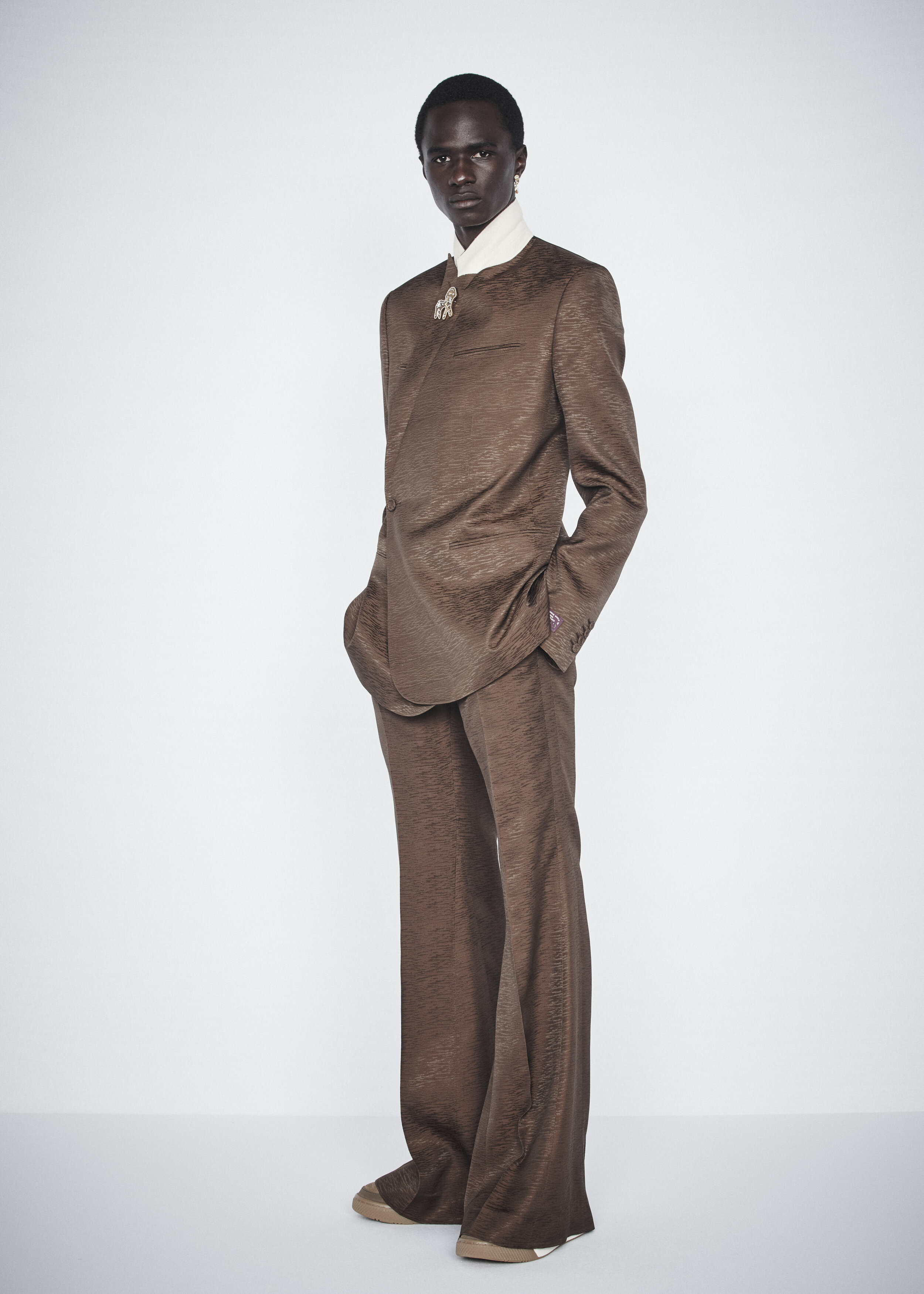 LOOK_034_021web.jpg