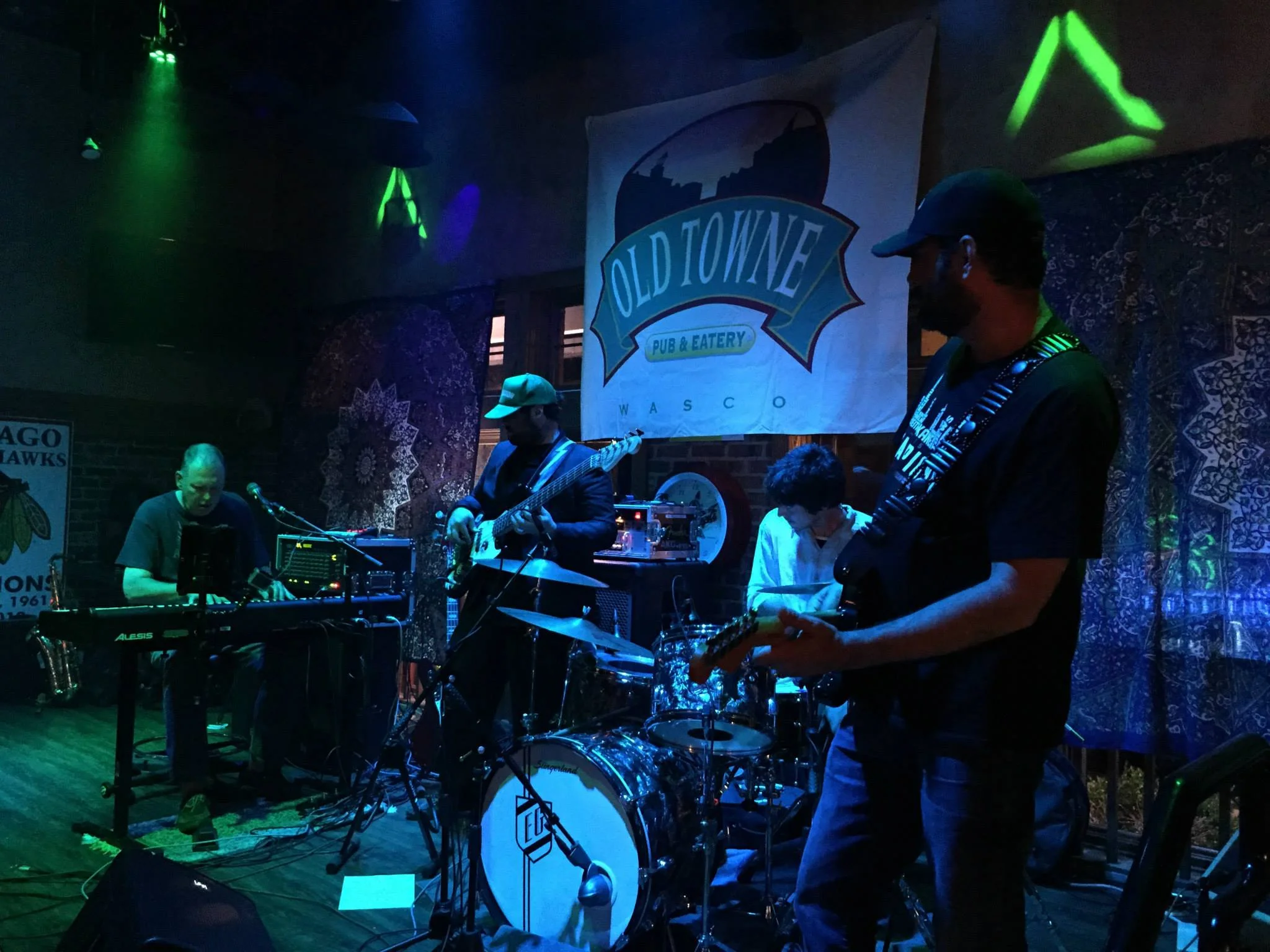 Fletch Towell Band2.jpg
