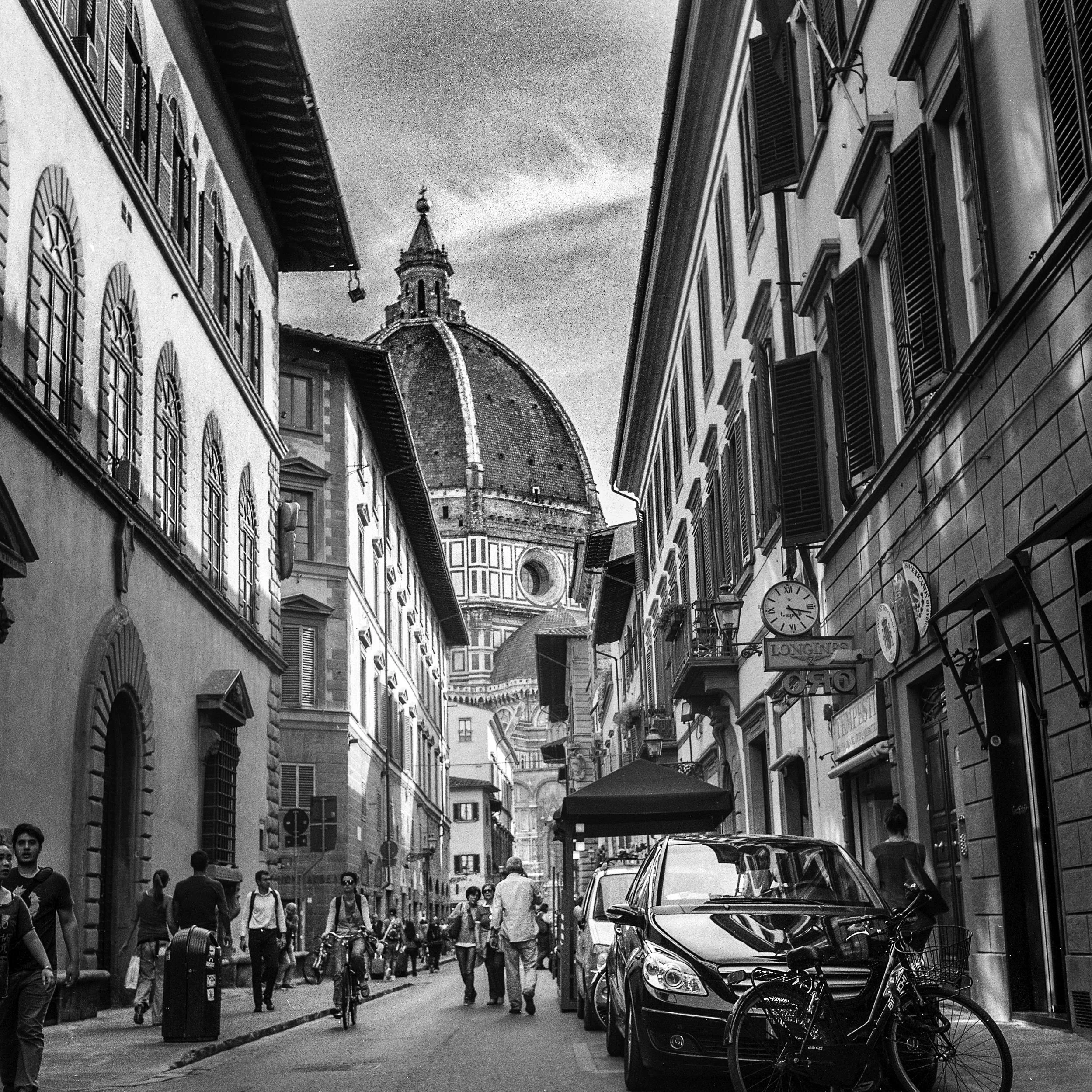 FLORENCE1.jpg