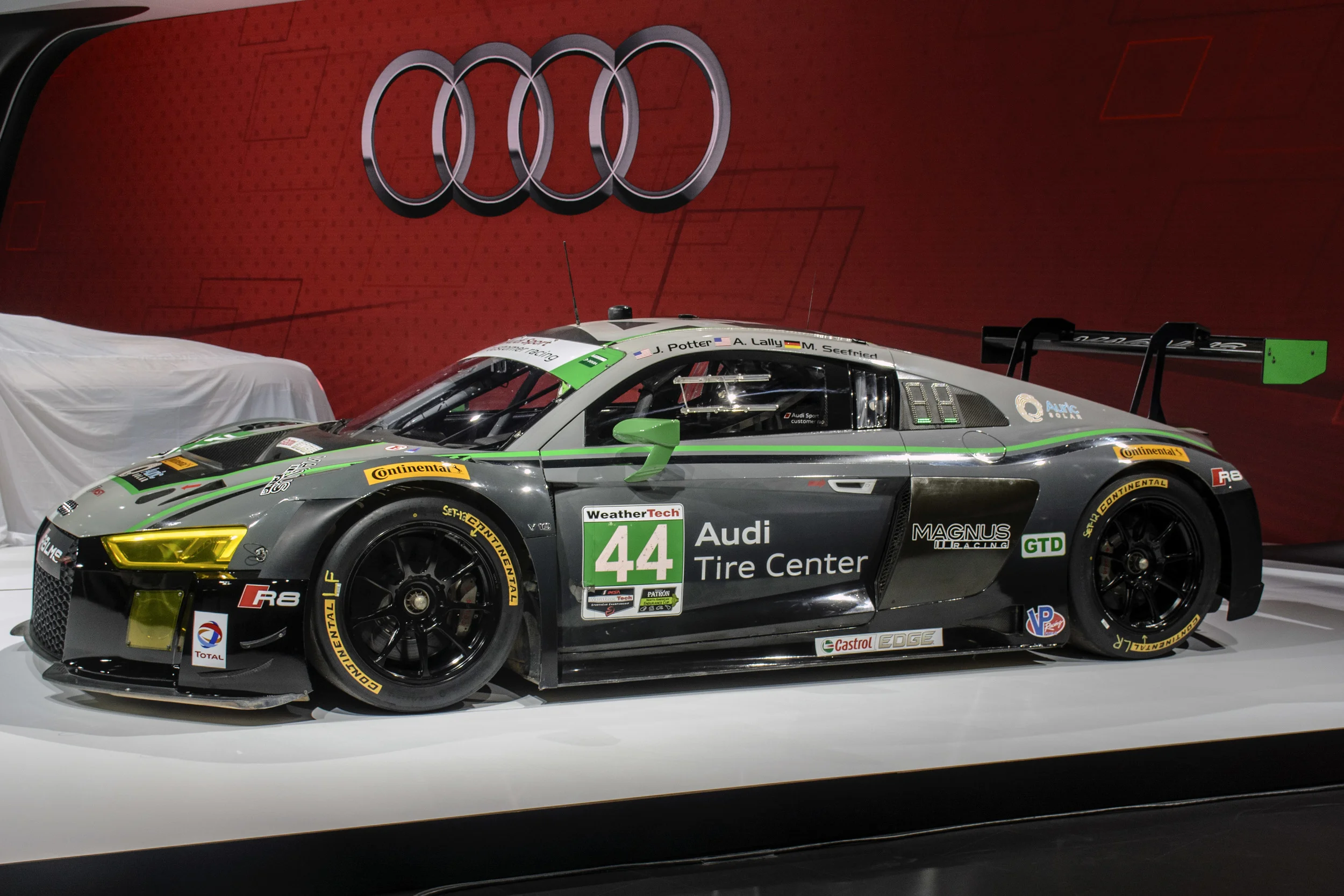 audi1.jpg