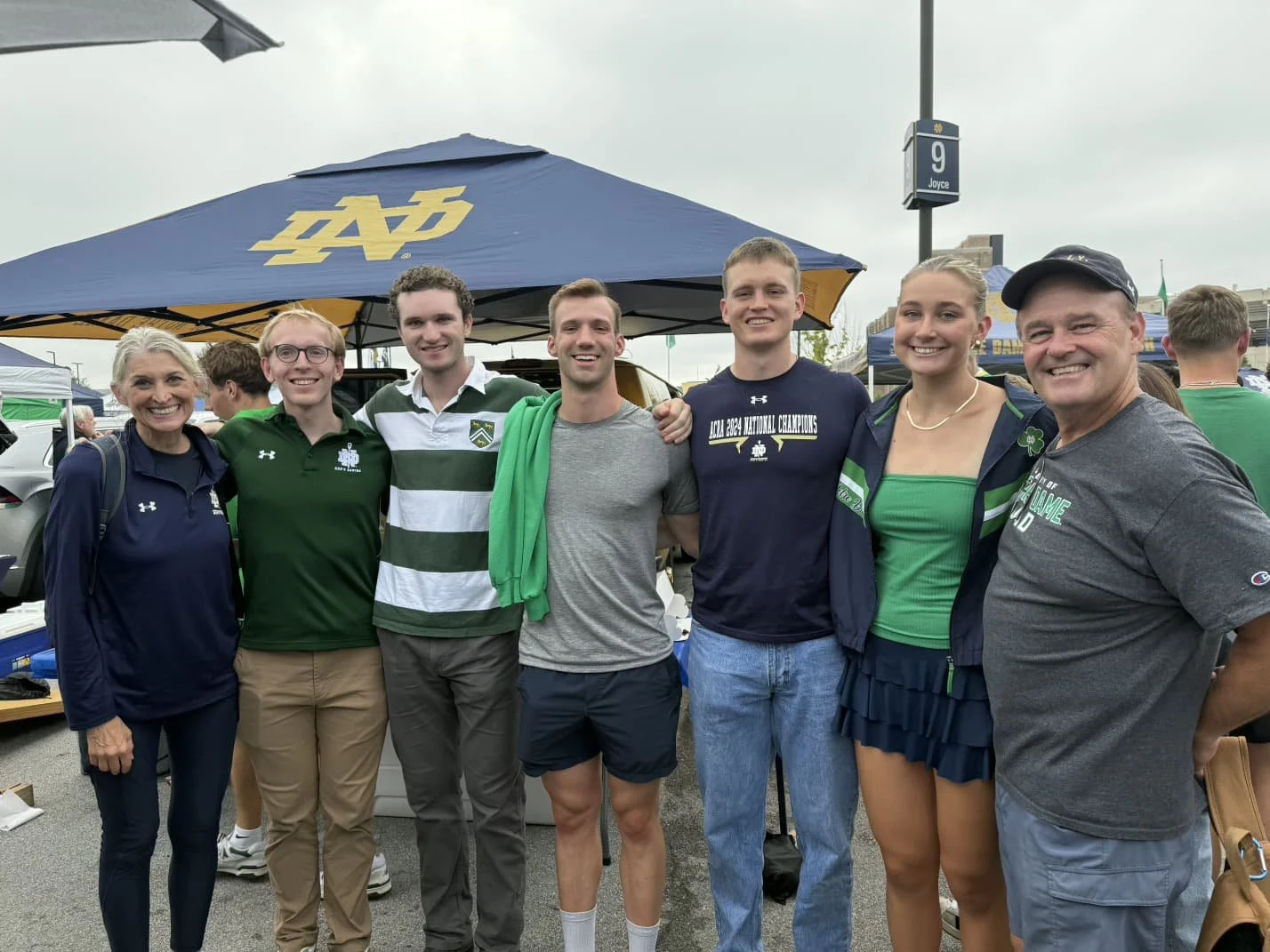 Alumni Row 2 (21).jpg